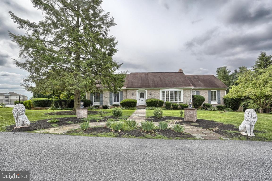 BEVERLY ESTATES - Residential