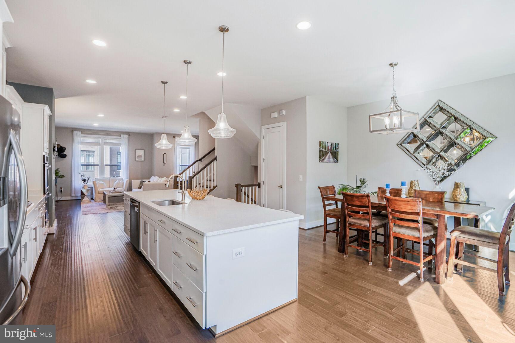 SM ONE LOUDOUN CONDO - Residential Lease