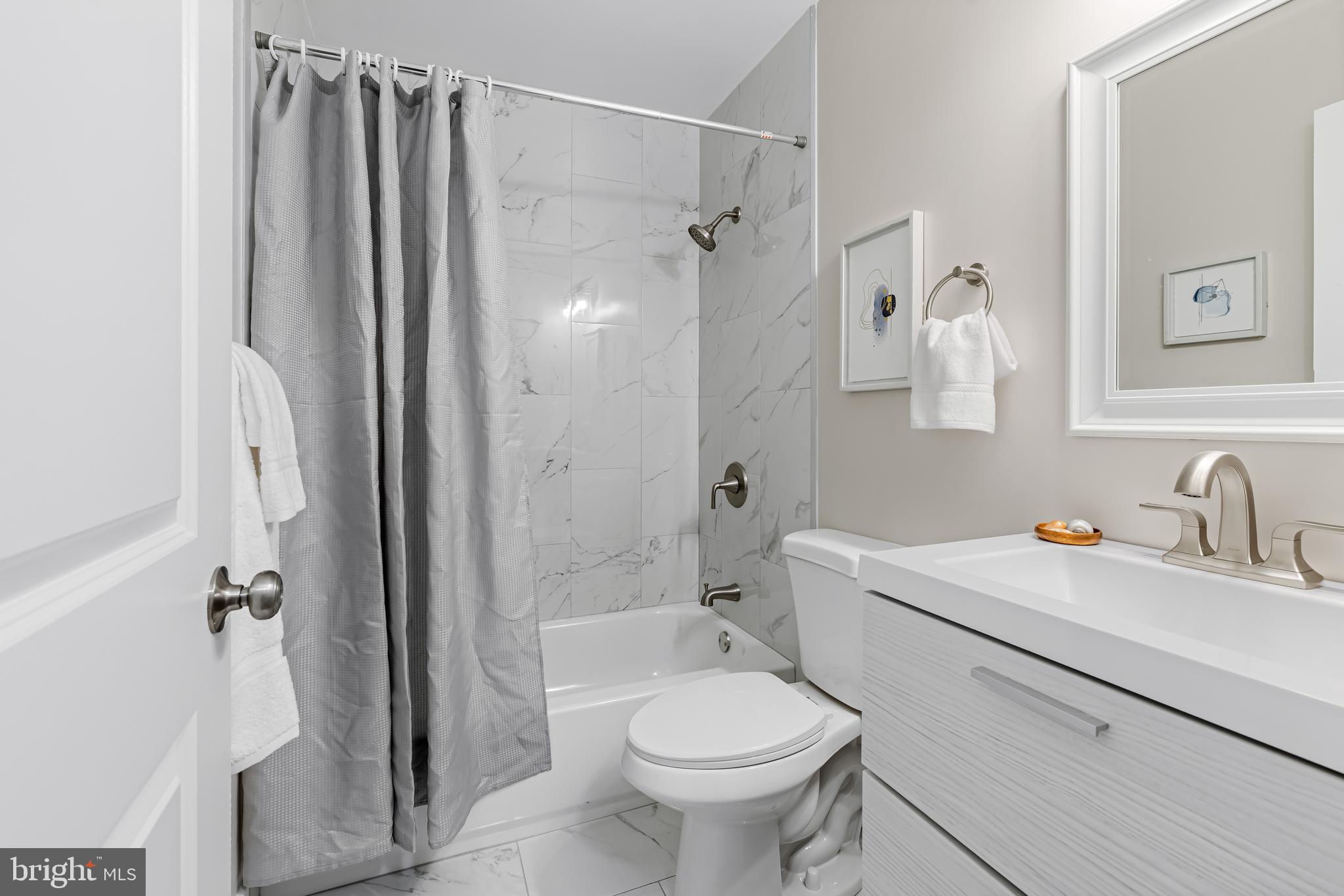 TOWSON ESTATES - Residential