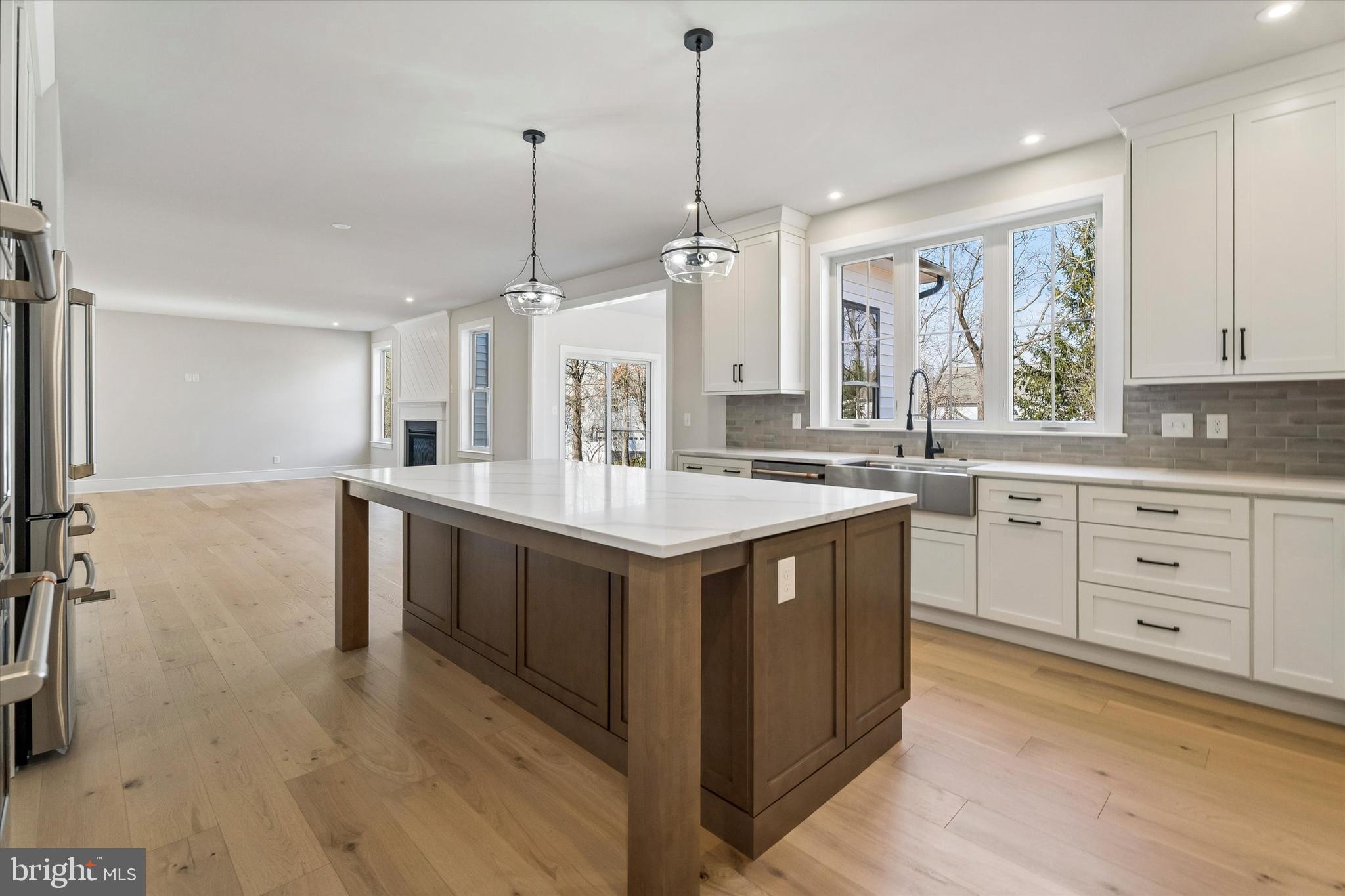 LANSDALE - Residential