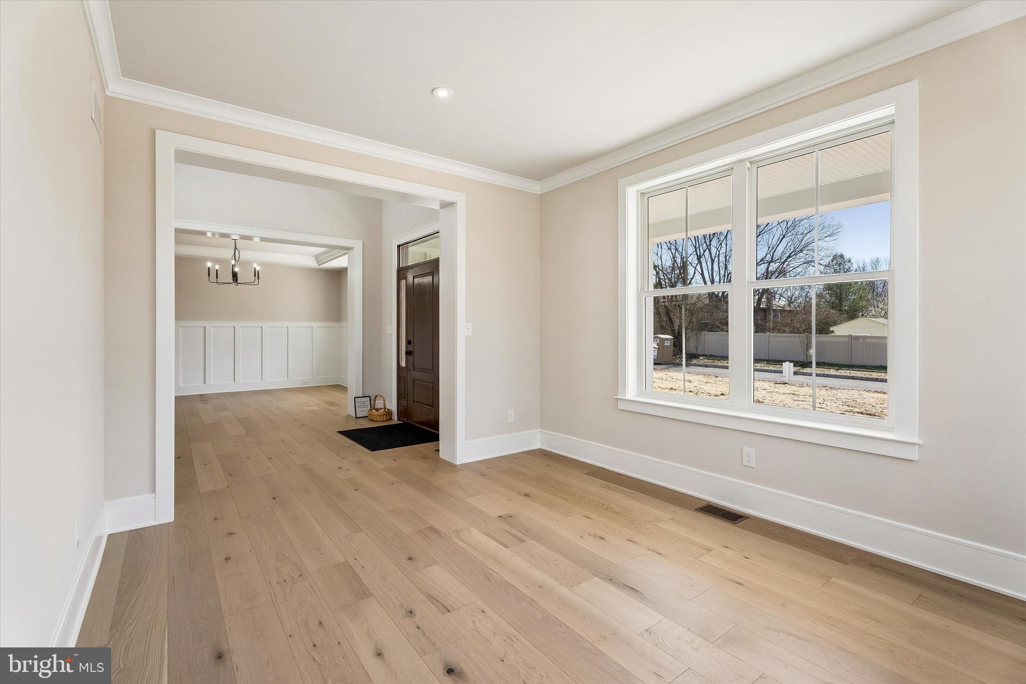 LANSDALE - Residential