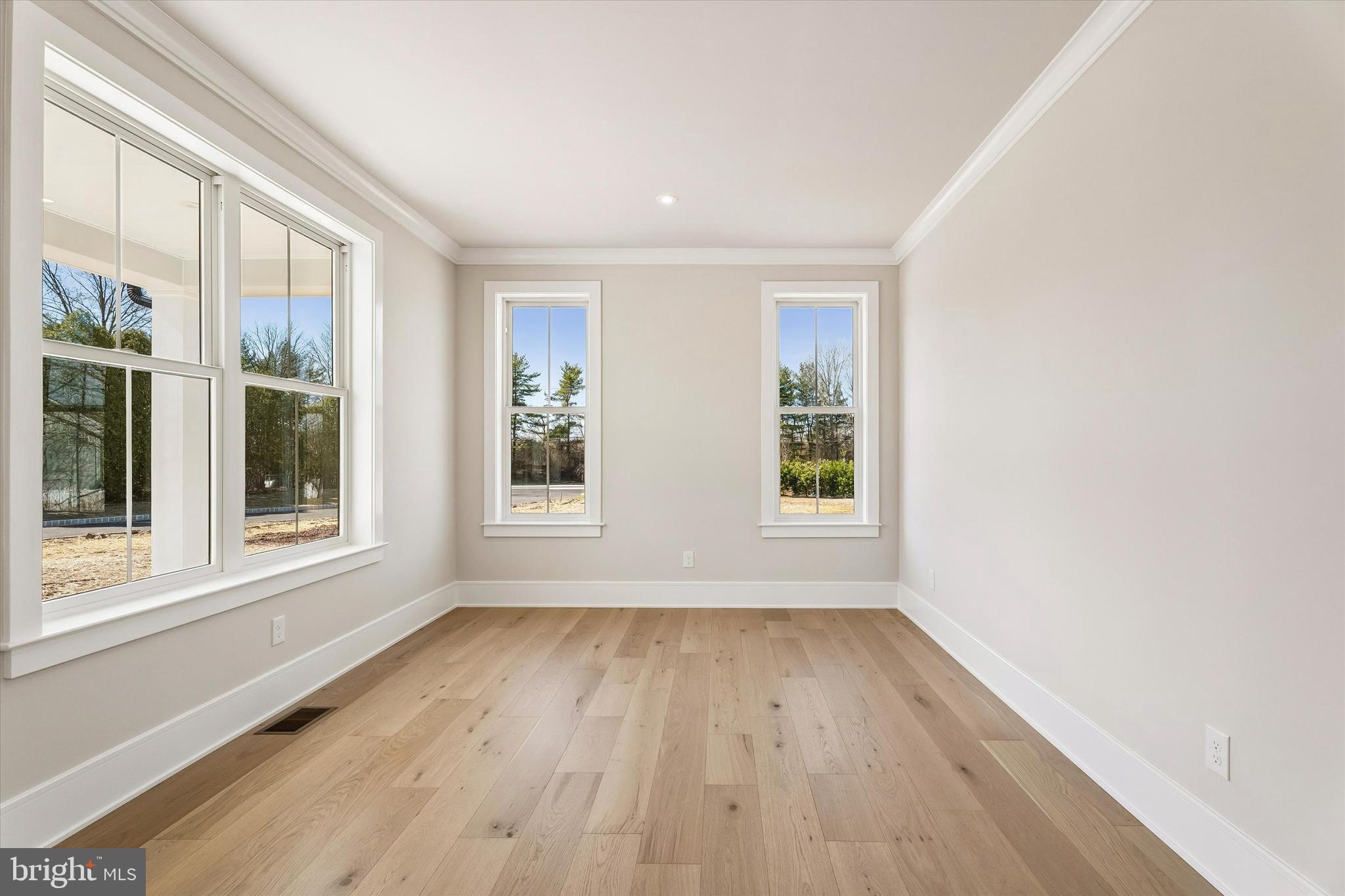 LANSDALE - Residential