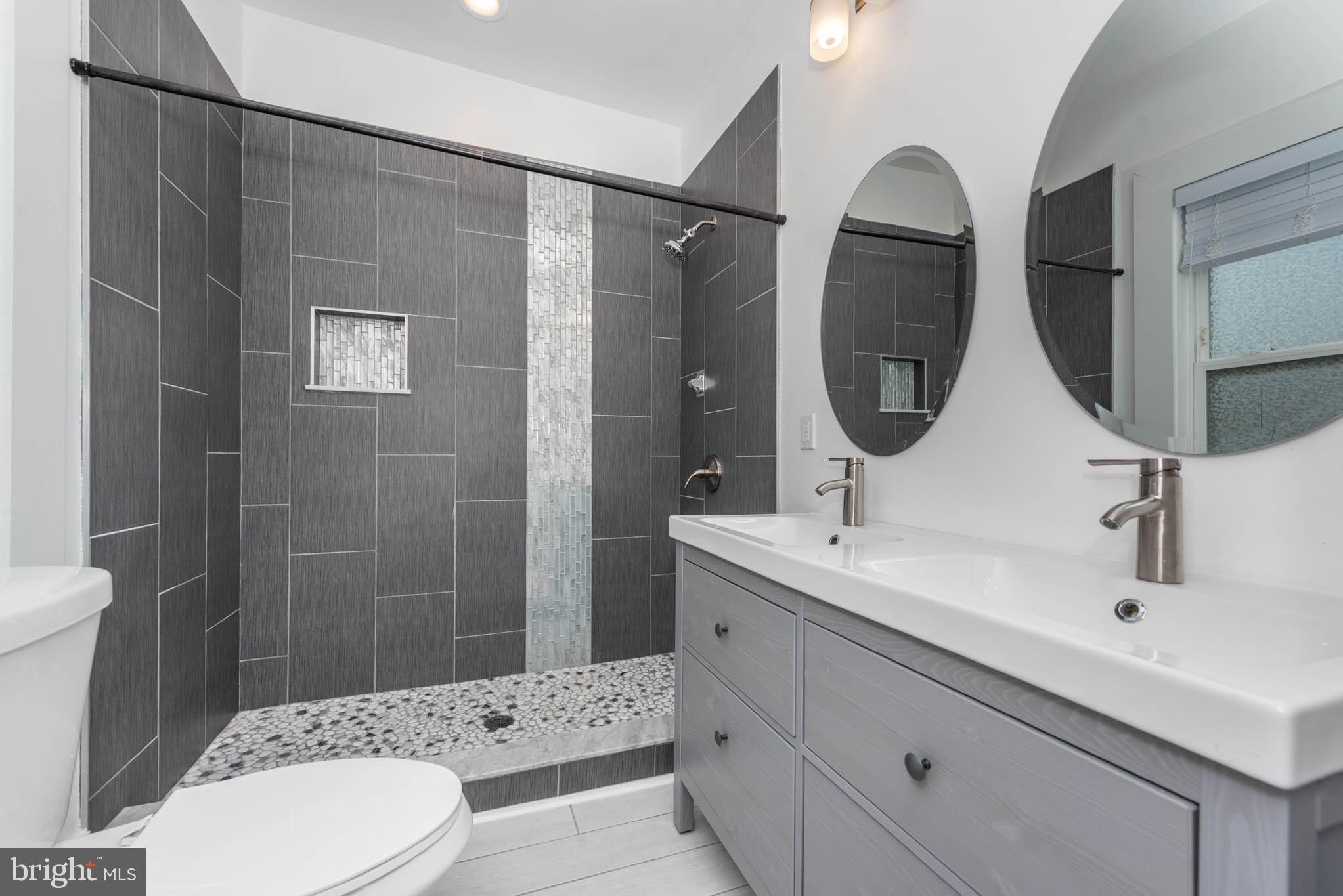 MILTON-MONTFORD - Residential