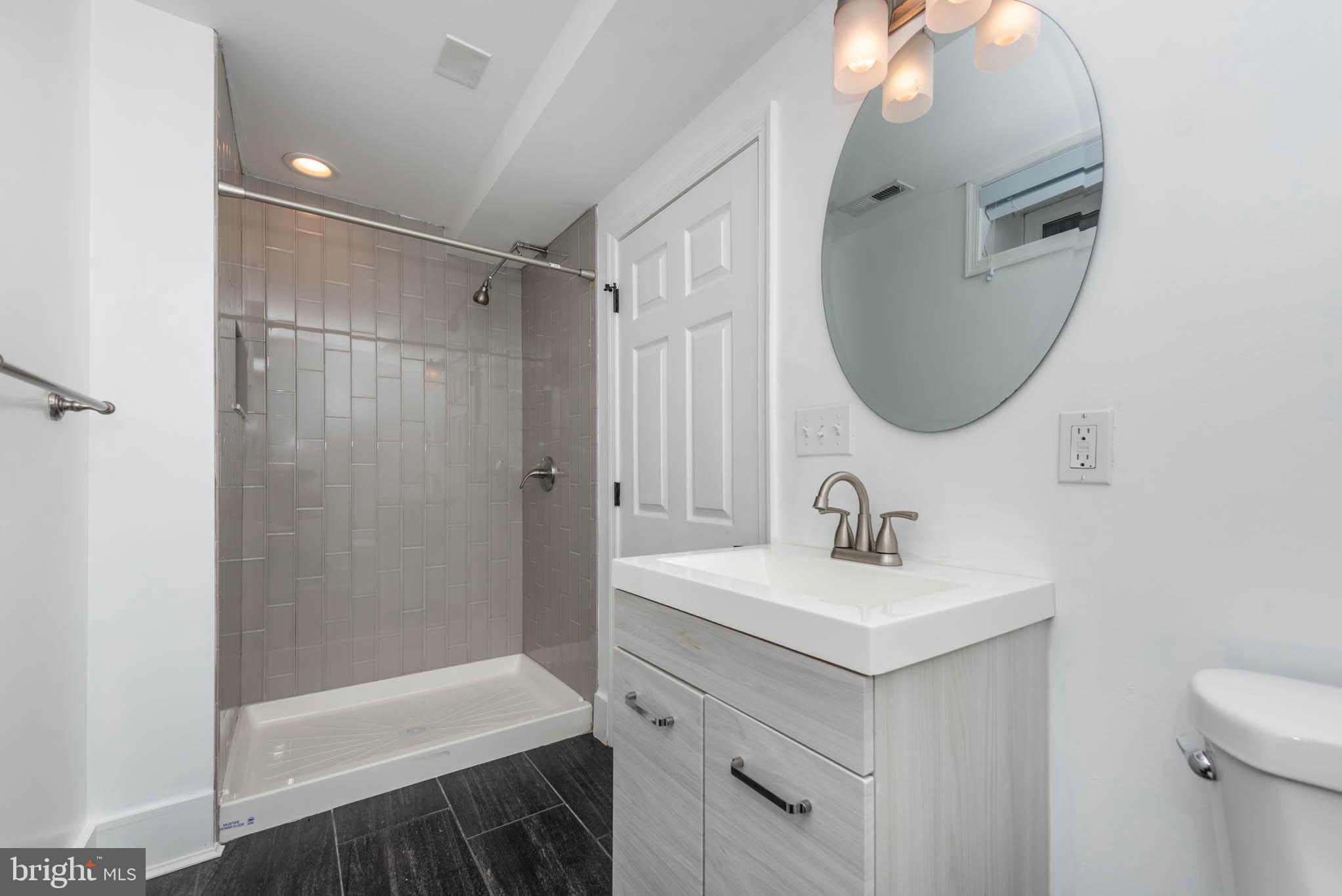 MILTON-MONTFORD - Residential