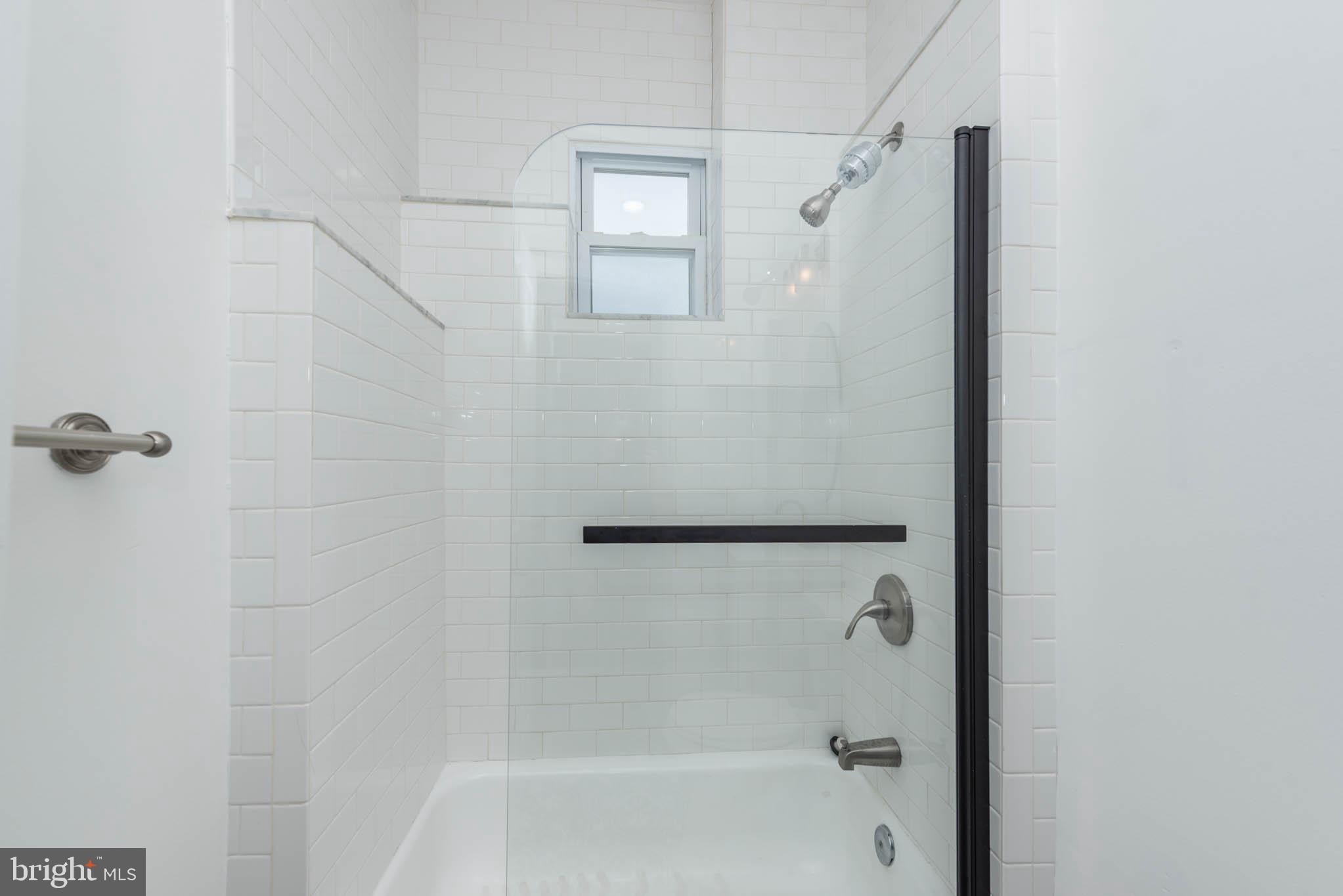 MILTON-MONTFORD - Residential