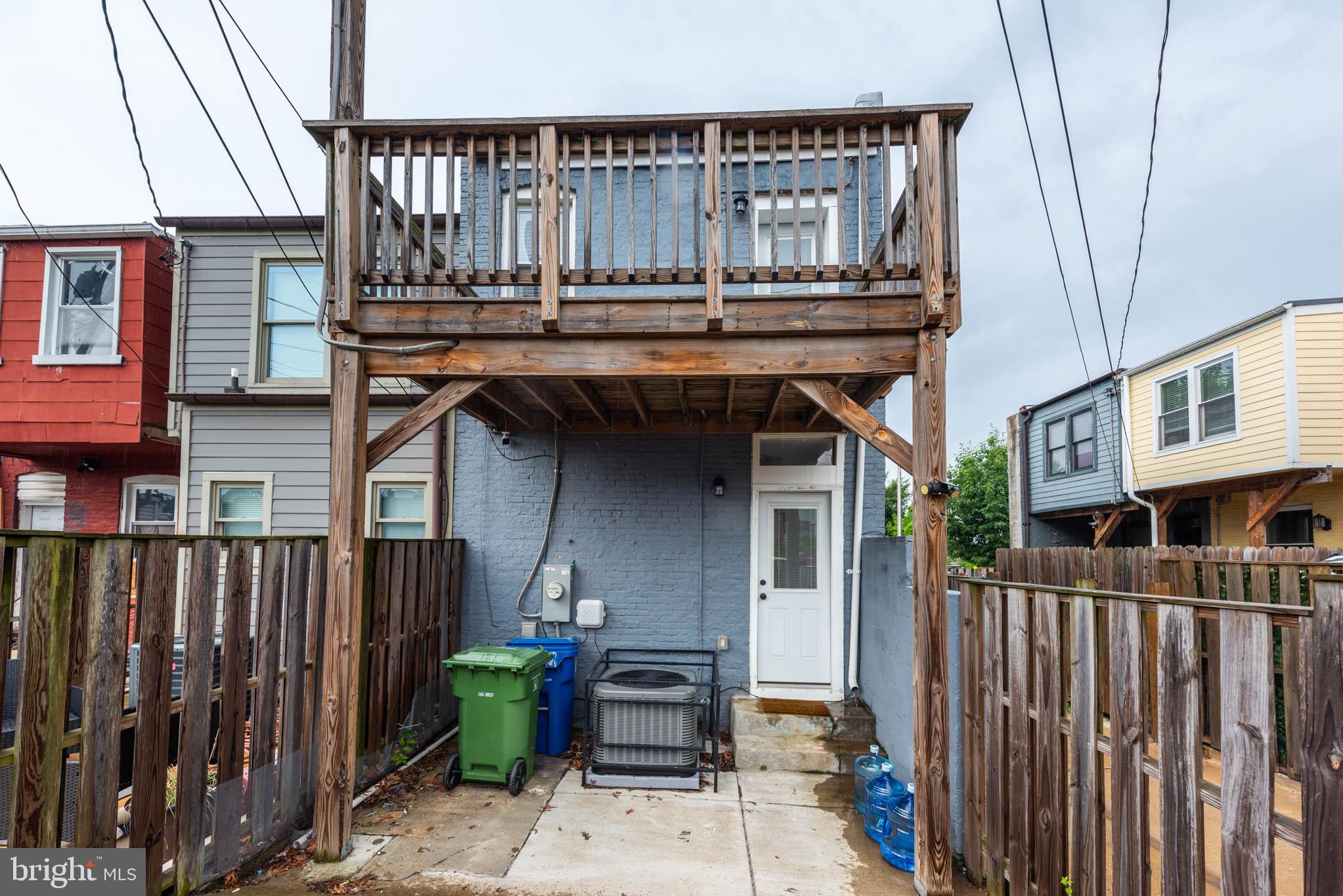 MILTON-MONTFORD - Residential