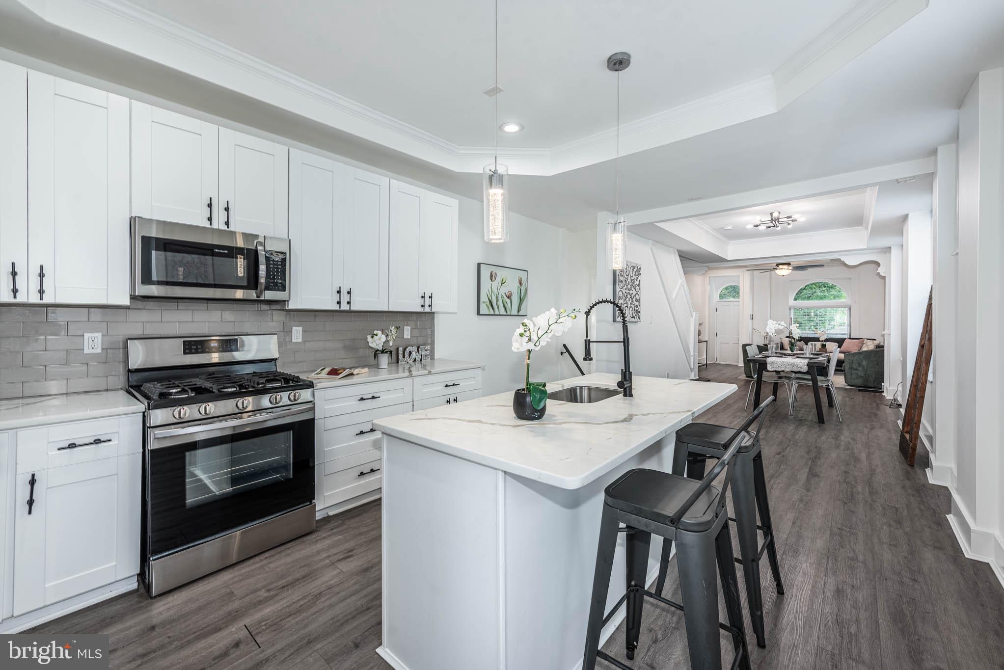 MILTON-MONTFORD - Residential