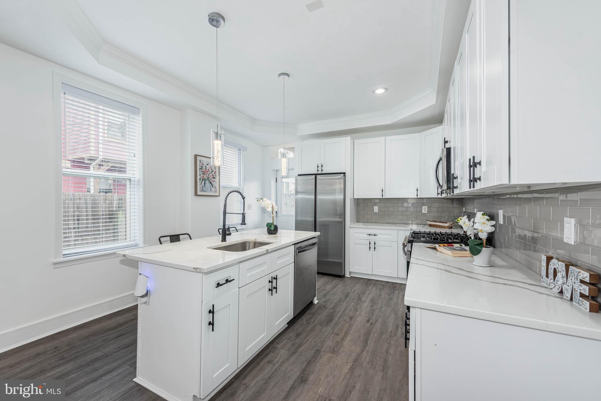 MILTON-MONTFORD - Residential
