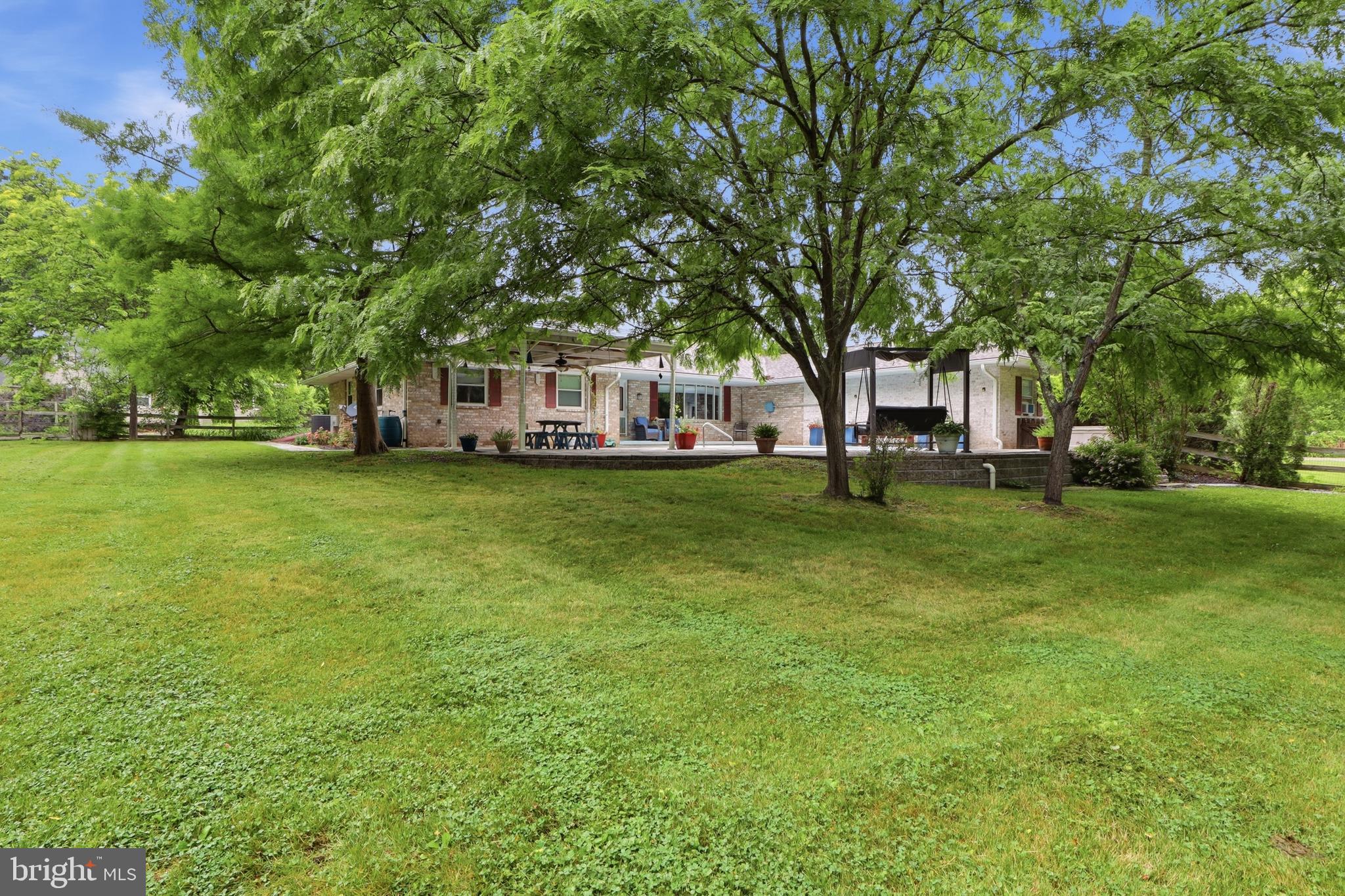 LAKE MEADE - Residential