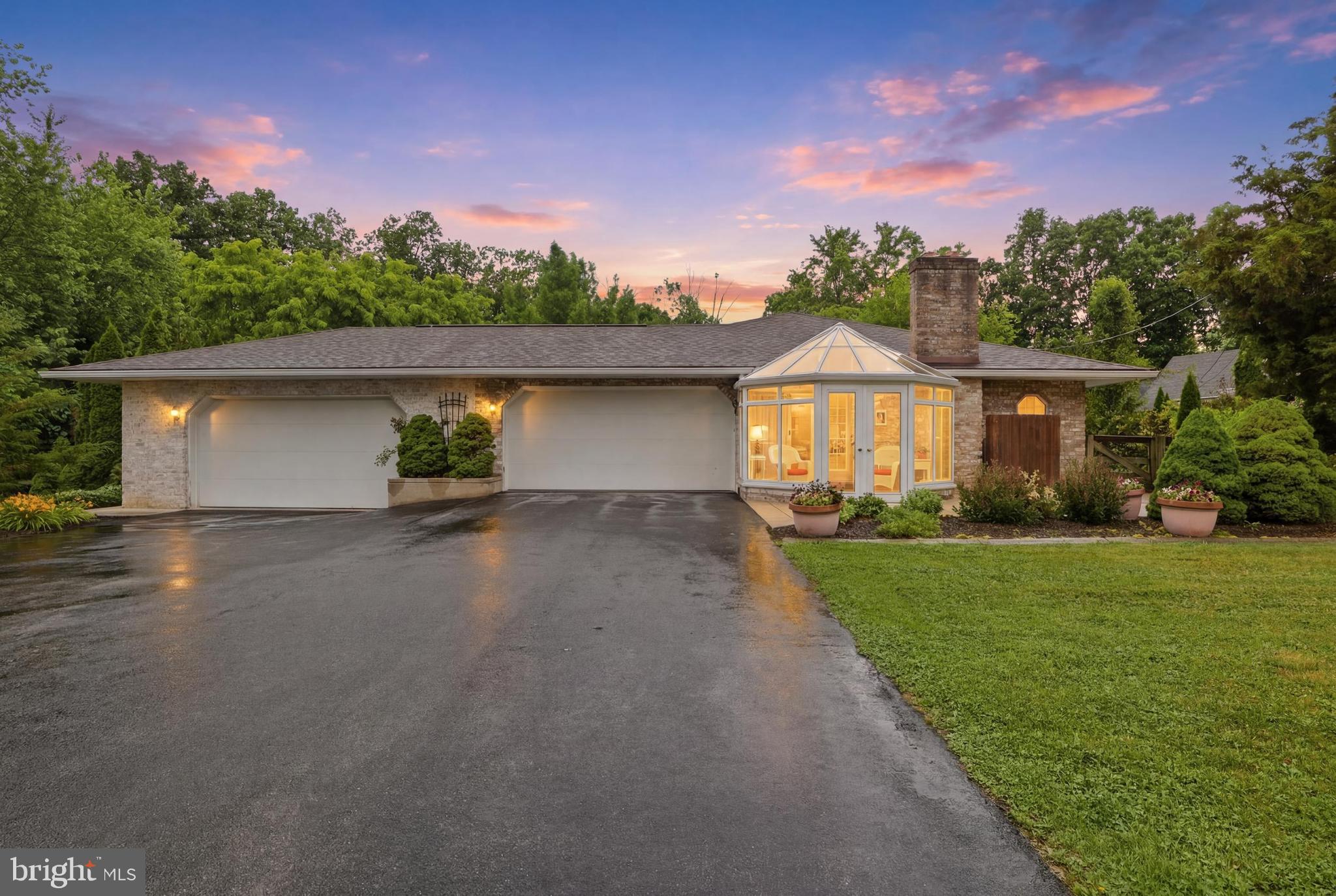 LAKE MEADE - Residential