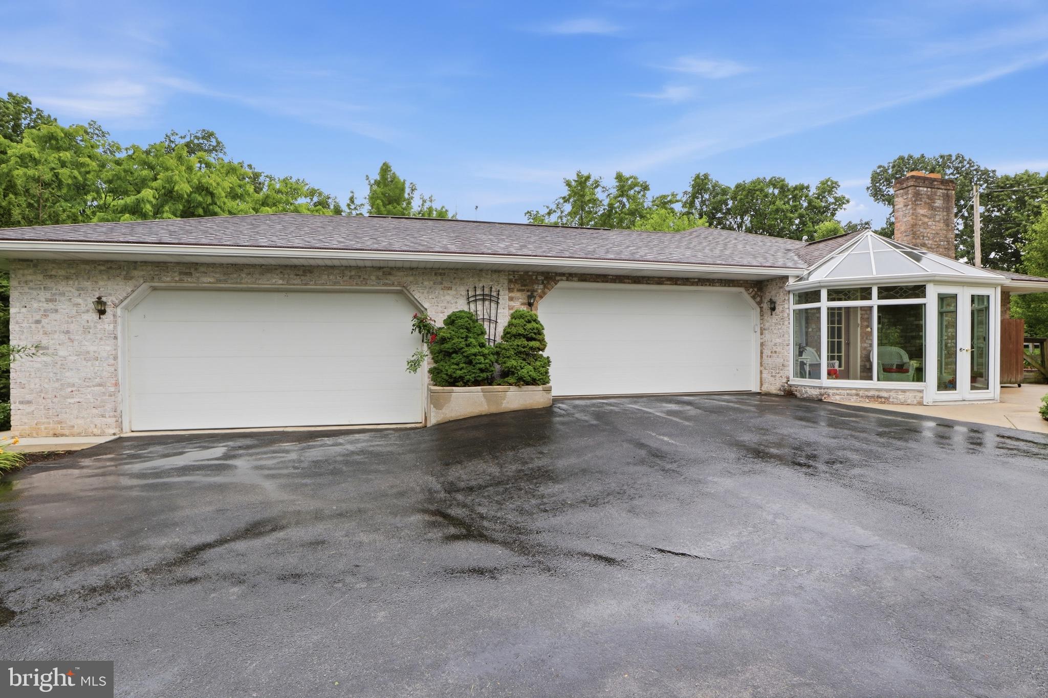 LAKE MEADE - Residential