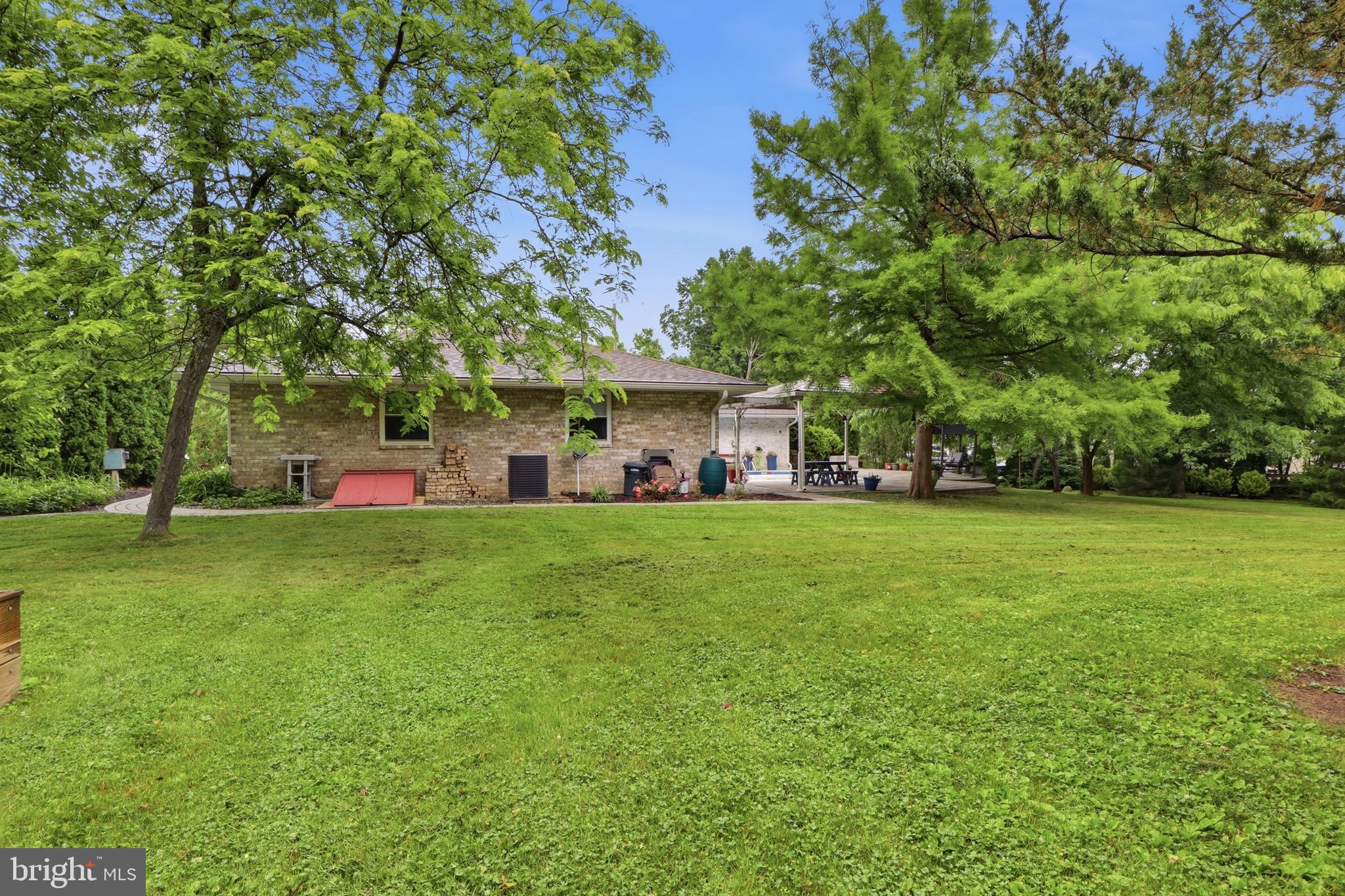LAKE MEADE - Residential
