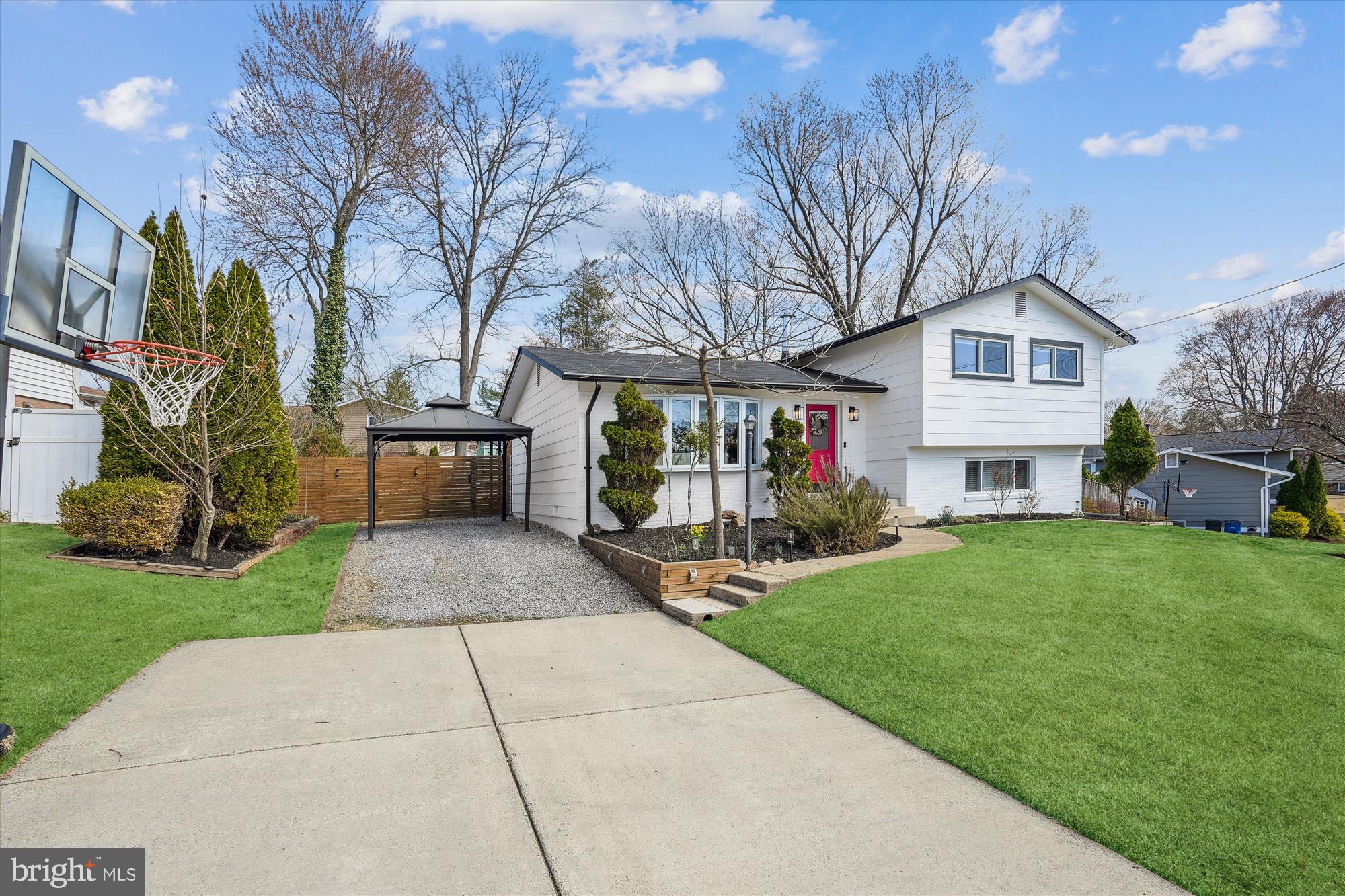 ASPEN HILL PARK - Residential