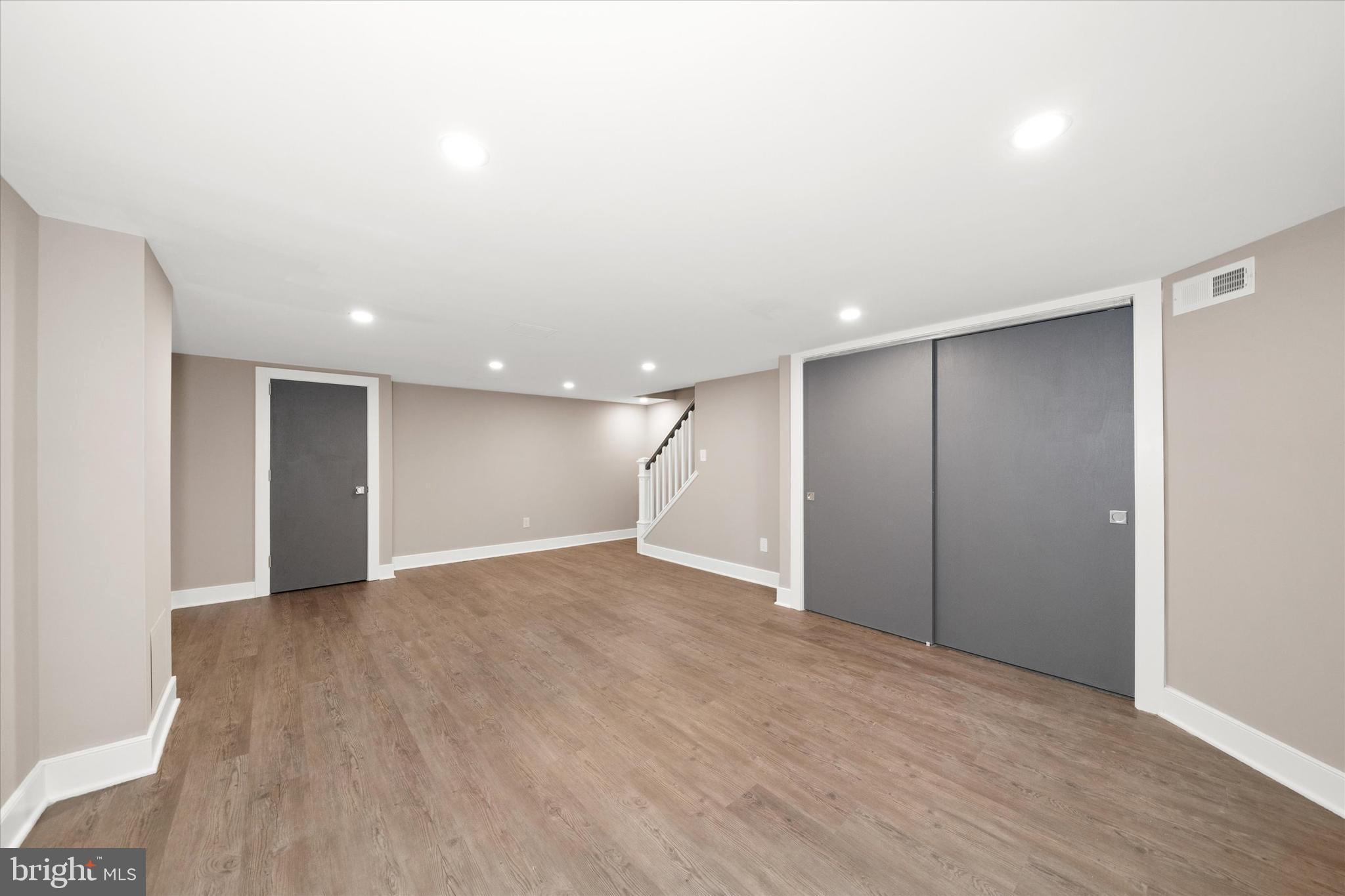 BUCKLEY - Residential