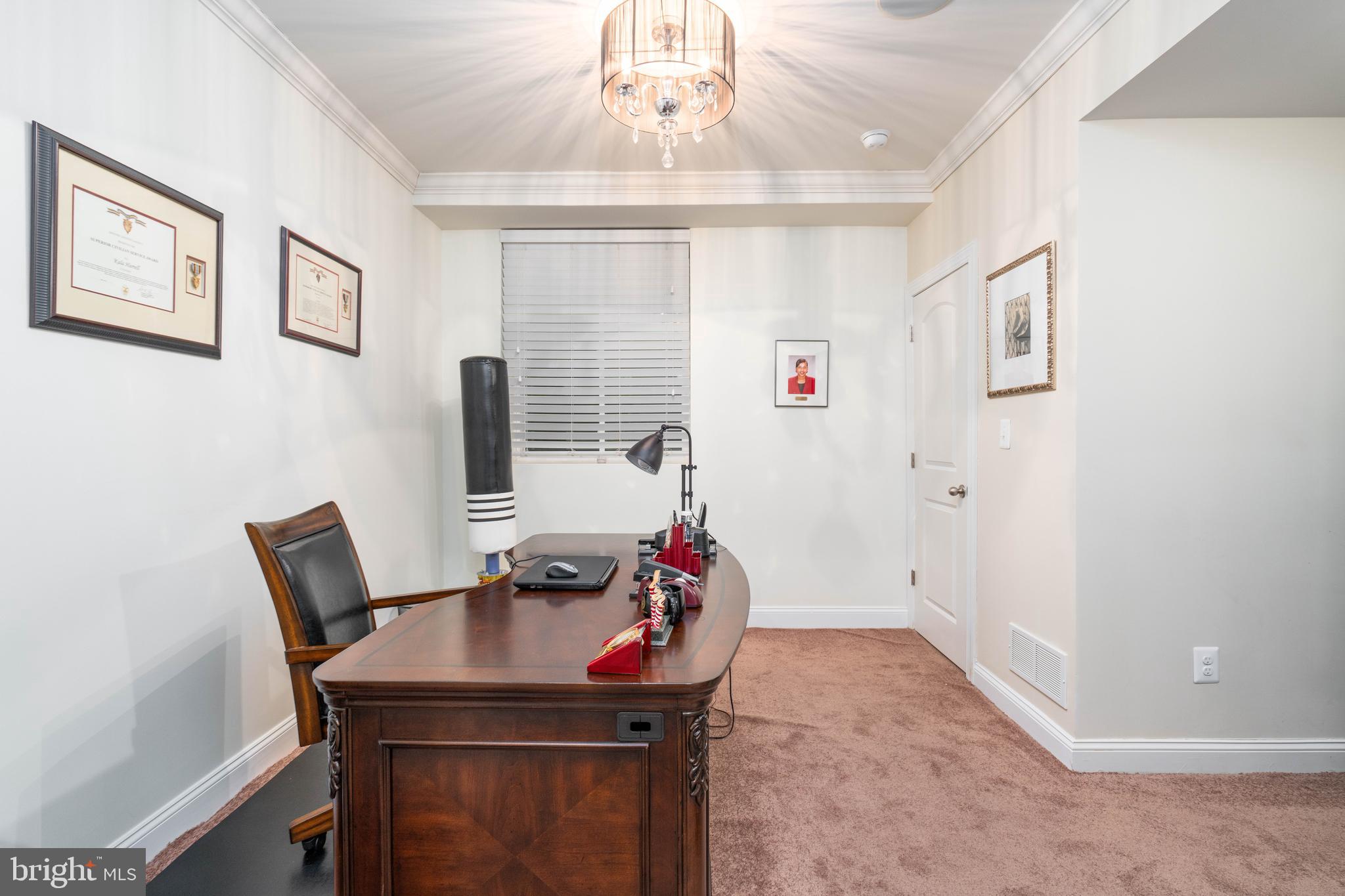 STEEPLE GLENN - Residential