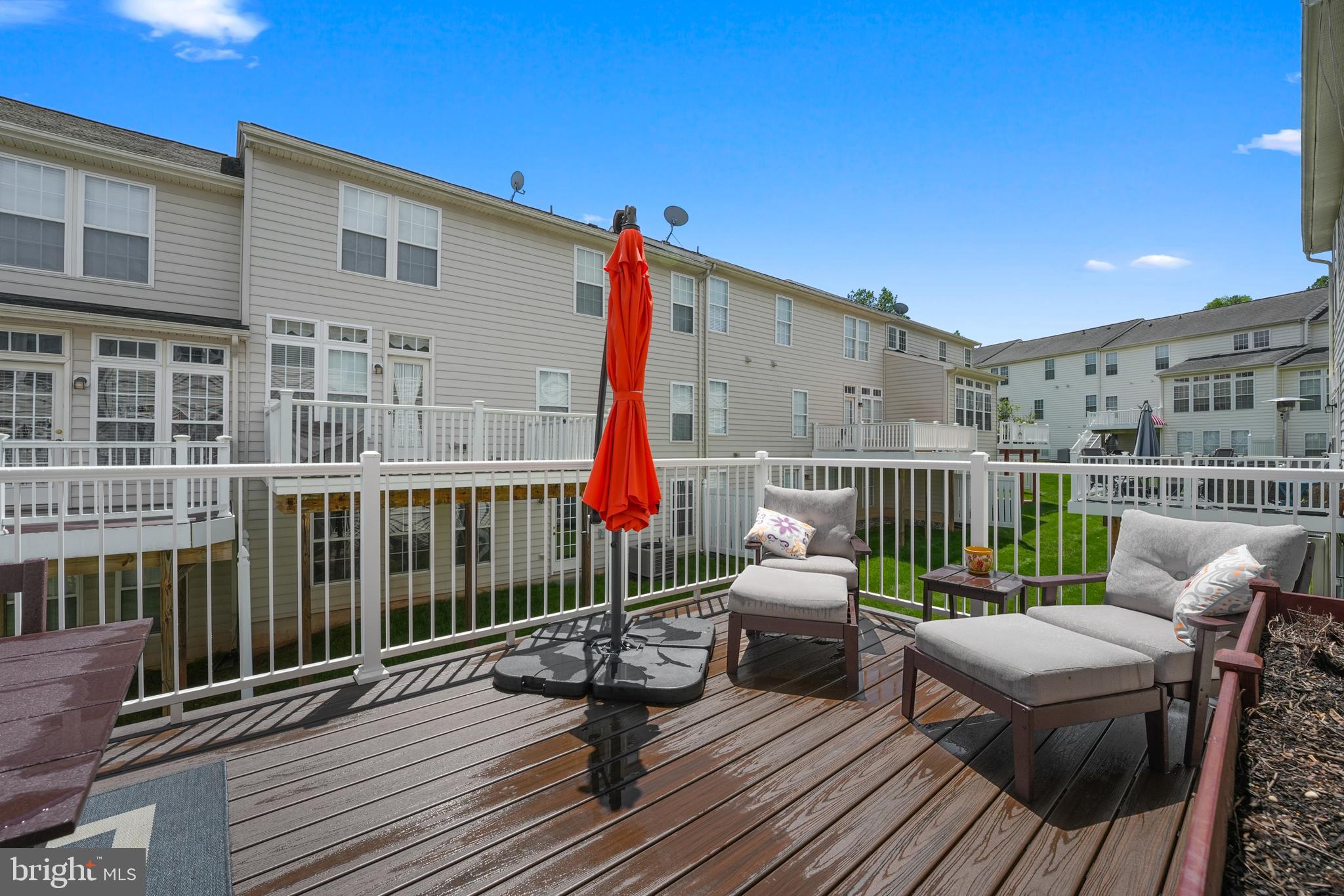 VILLAS AT THE RIDGES - Residential