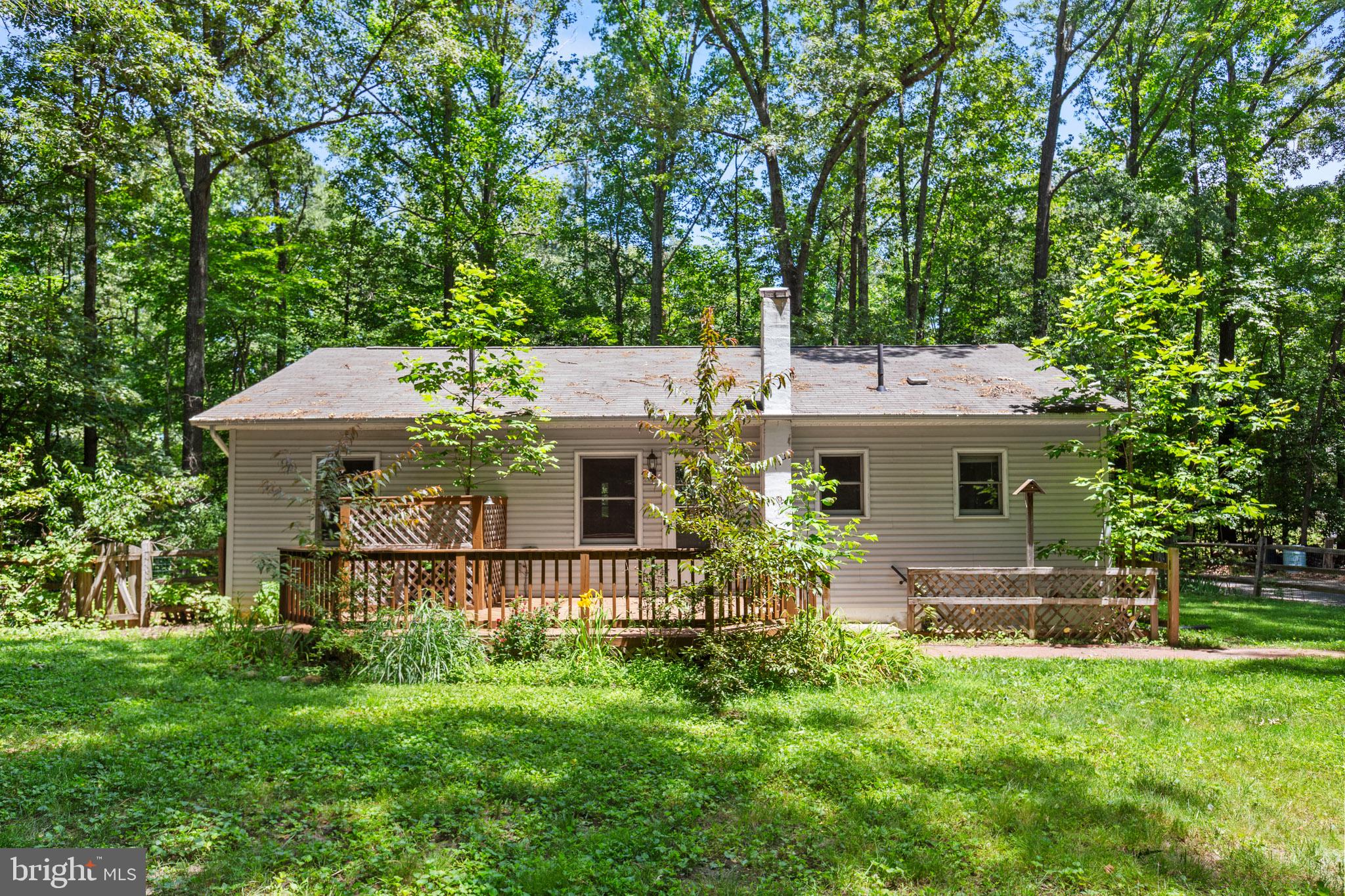 PRESIDENTIAL LAKES - Residential