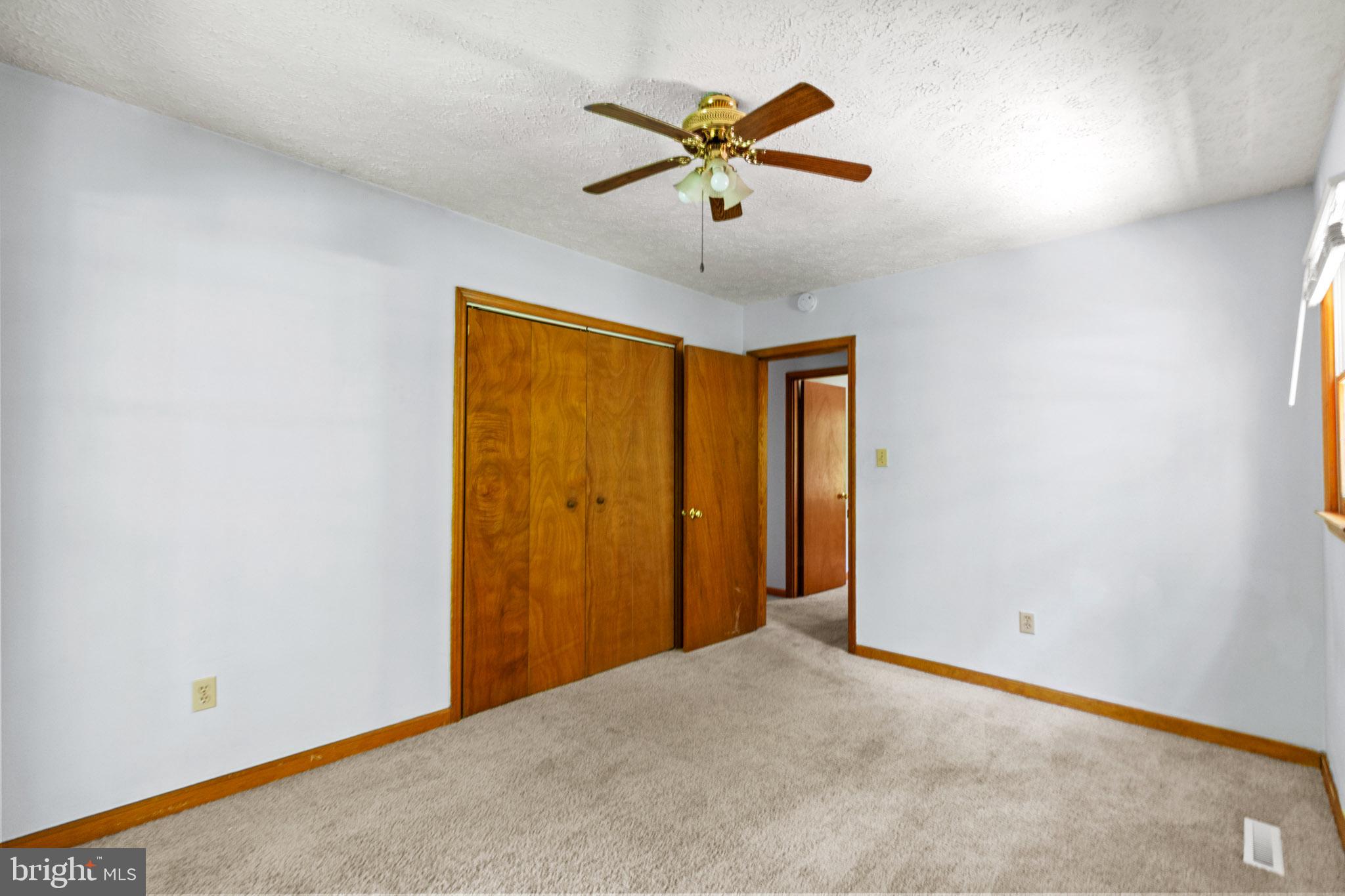 PRESIDENTIAL LAKES - Residential