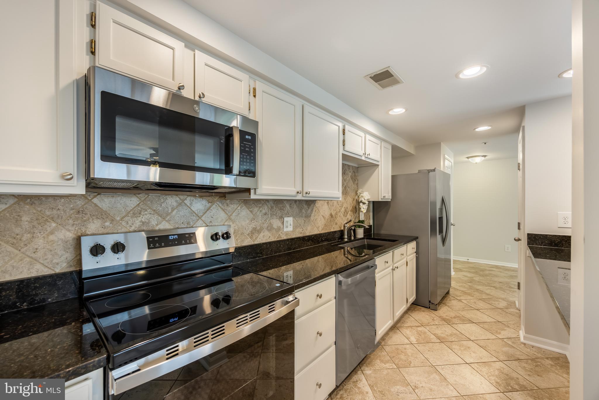 PRINCETON WOODS - Residential