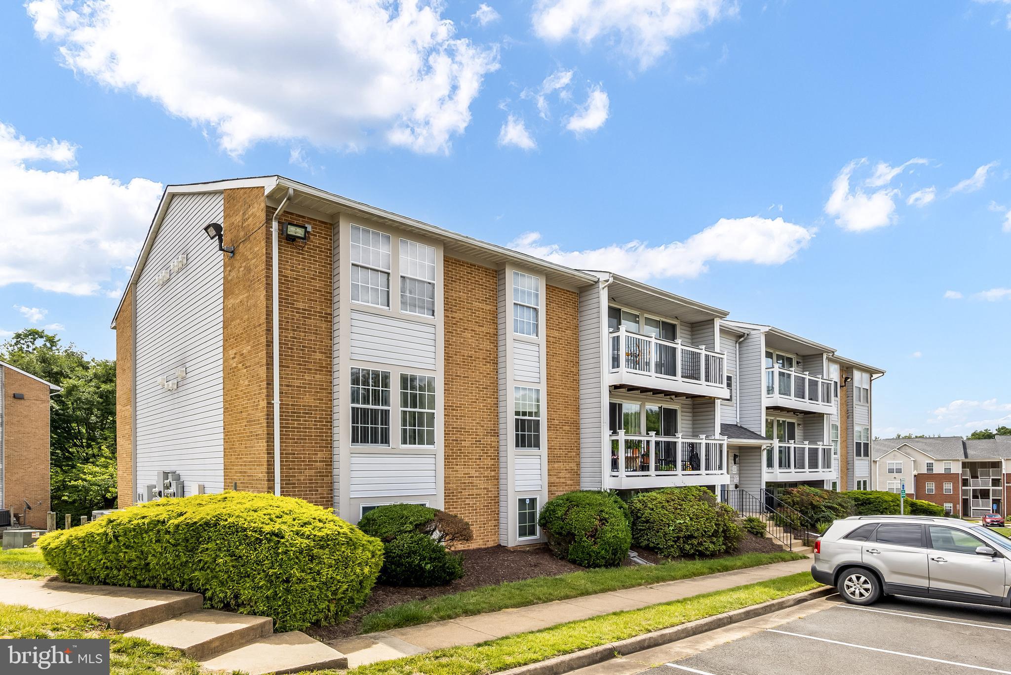 PRINCETON WOODS - Residential