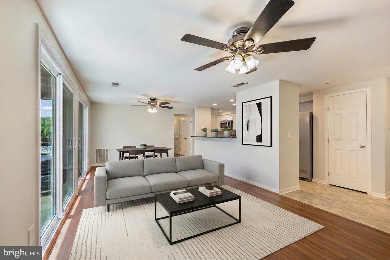 PRINCETON WOODS - Residential