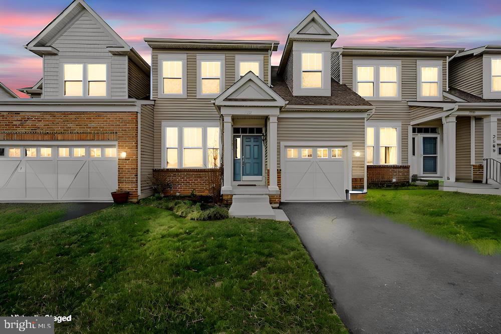 VILLAGE OF BAYBERRY - Residential