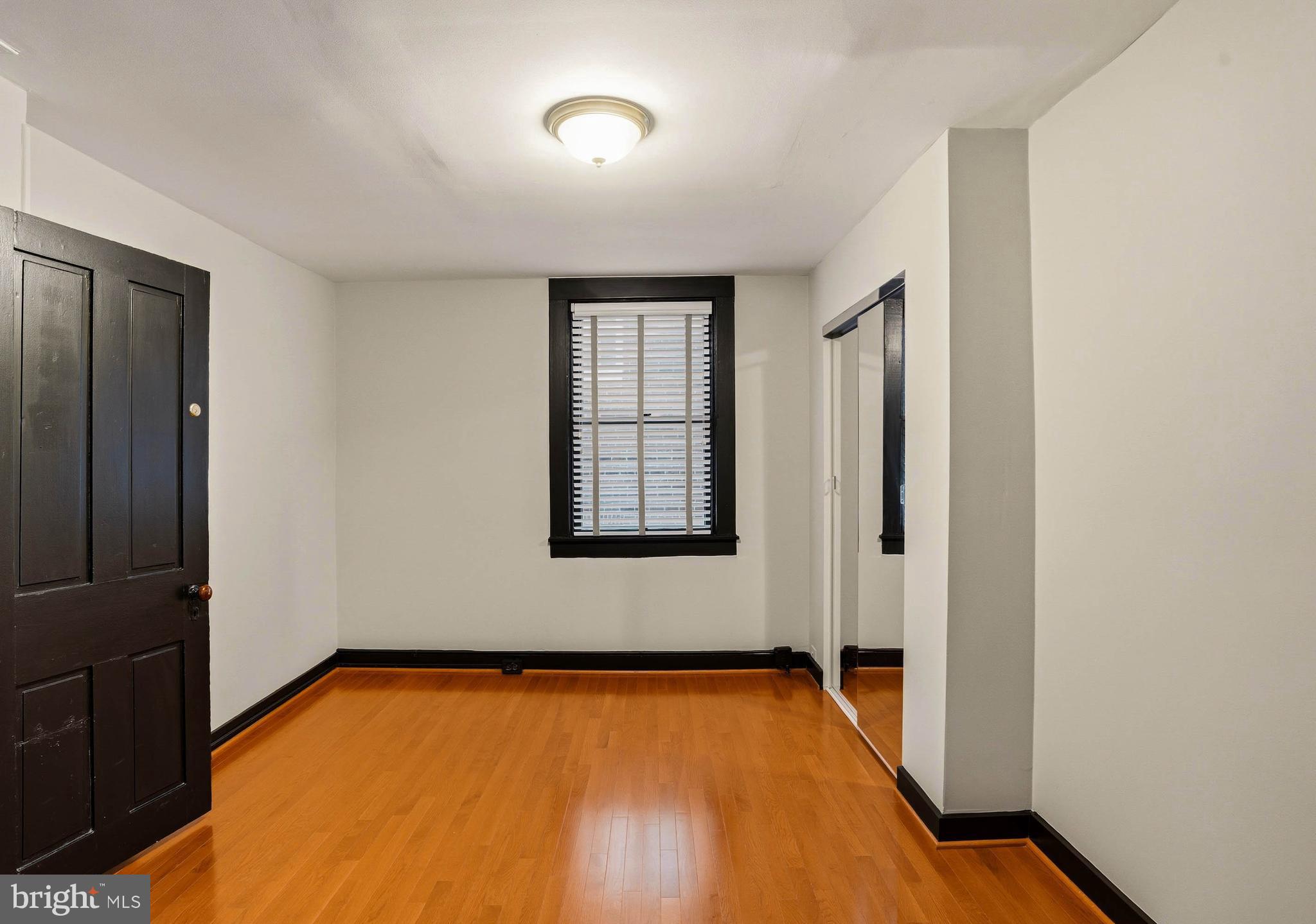 MOUNT VERNON - Residential
