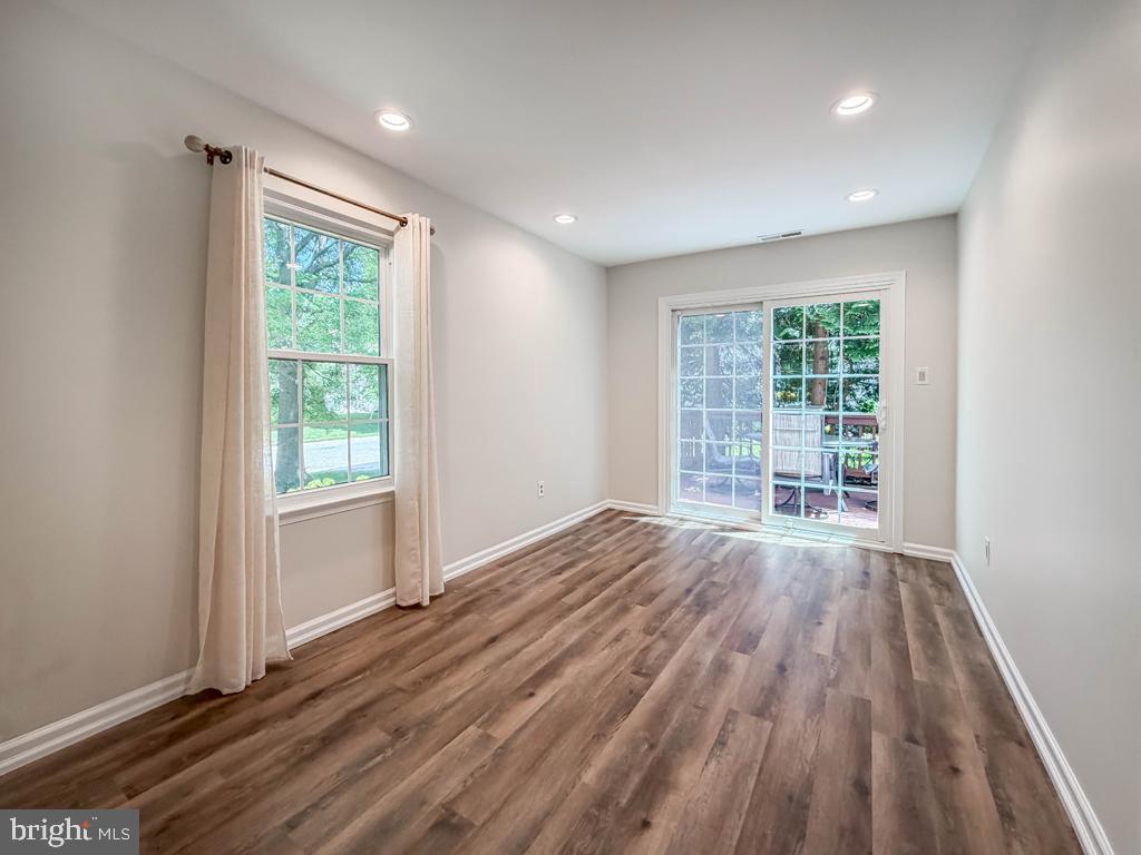 BLUE BELL WOODS - Residential