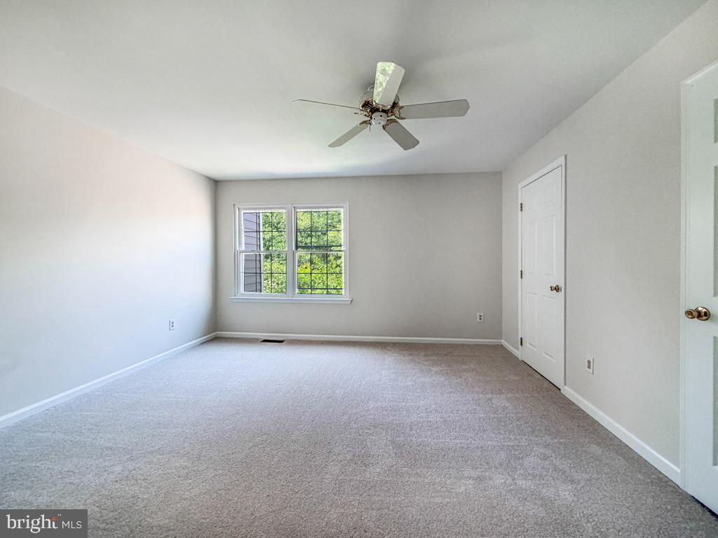 BLUE BELL WOODS - Residential