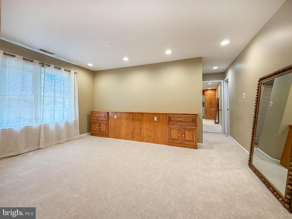 BLUE BELL WOODS - Residential