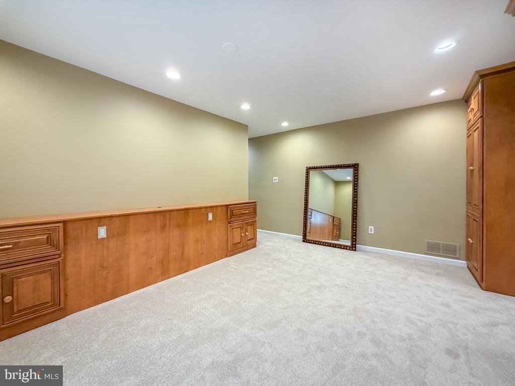 BLUE BELL WOODS - Residential