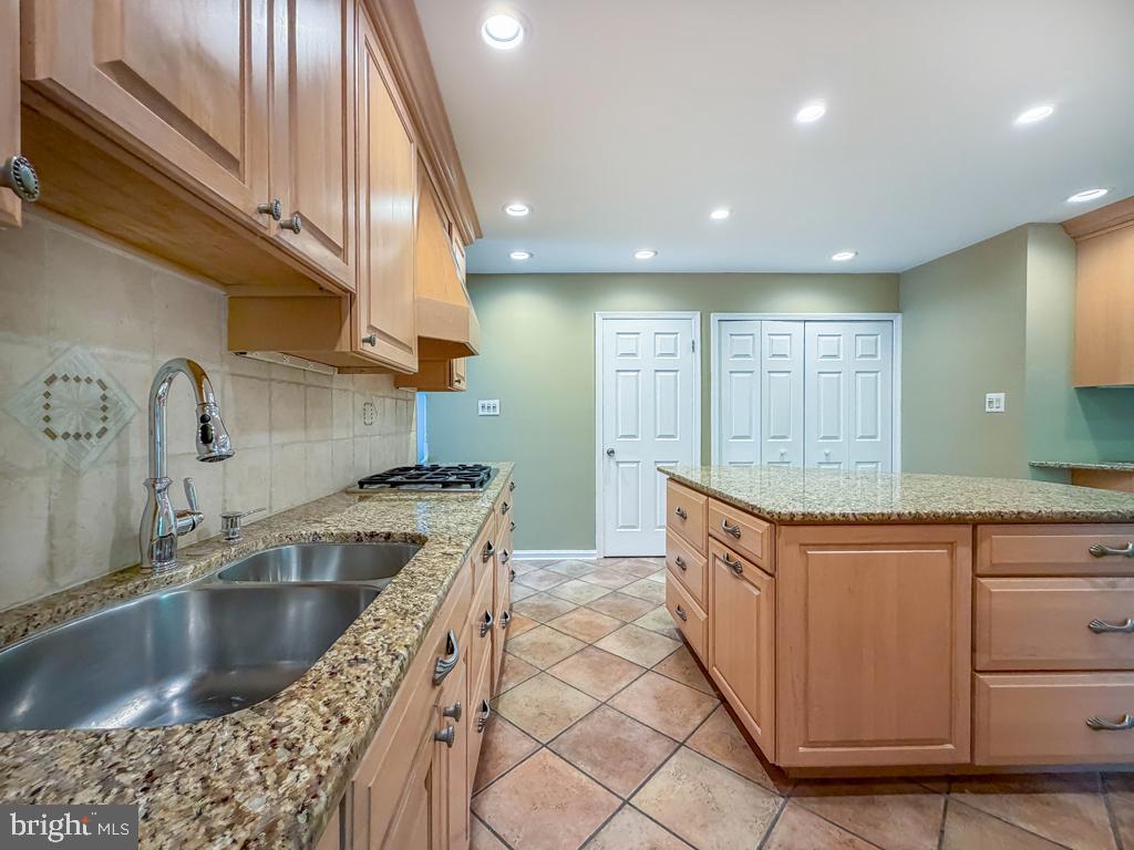 BLUE BELL WOODS - Residential