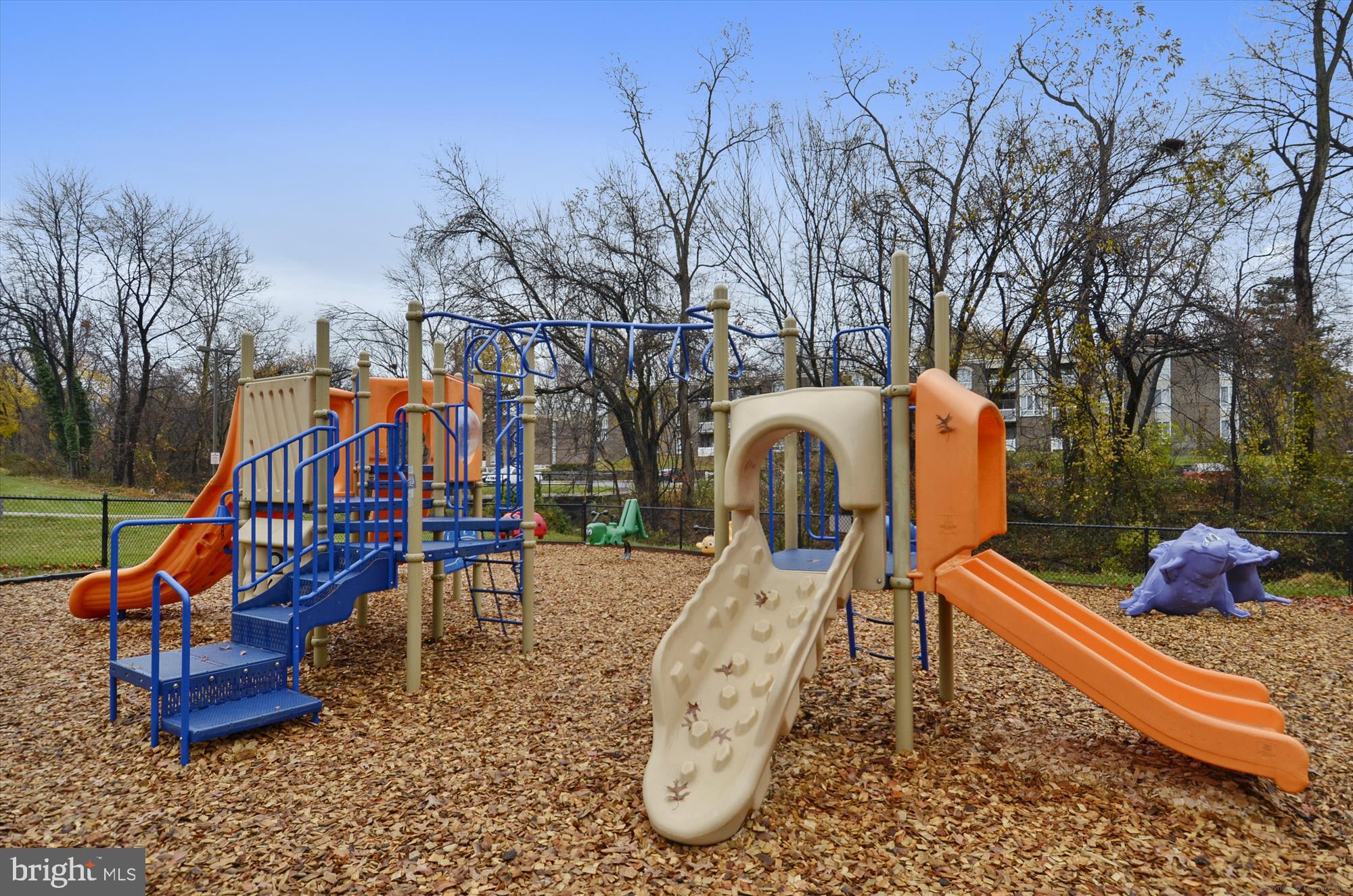 DIAMOND FARM - Residential