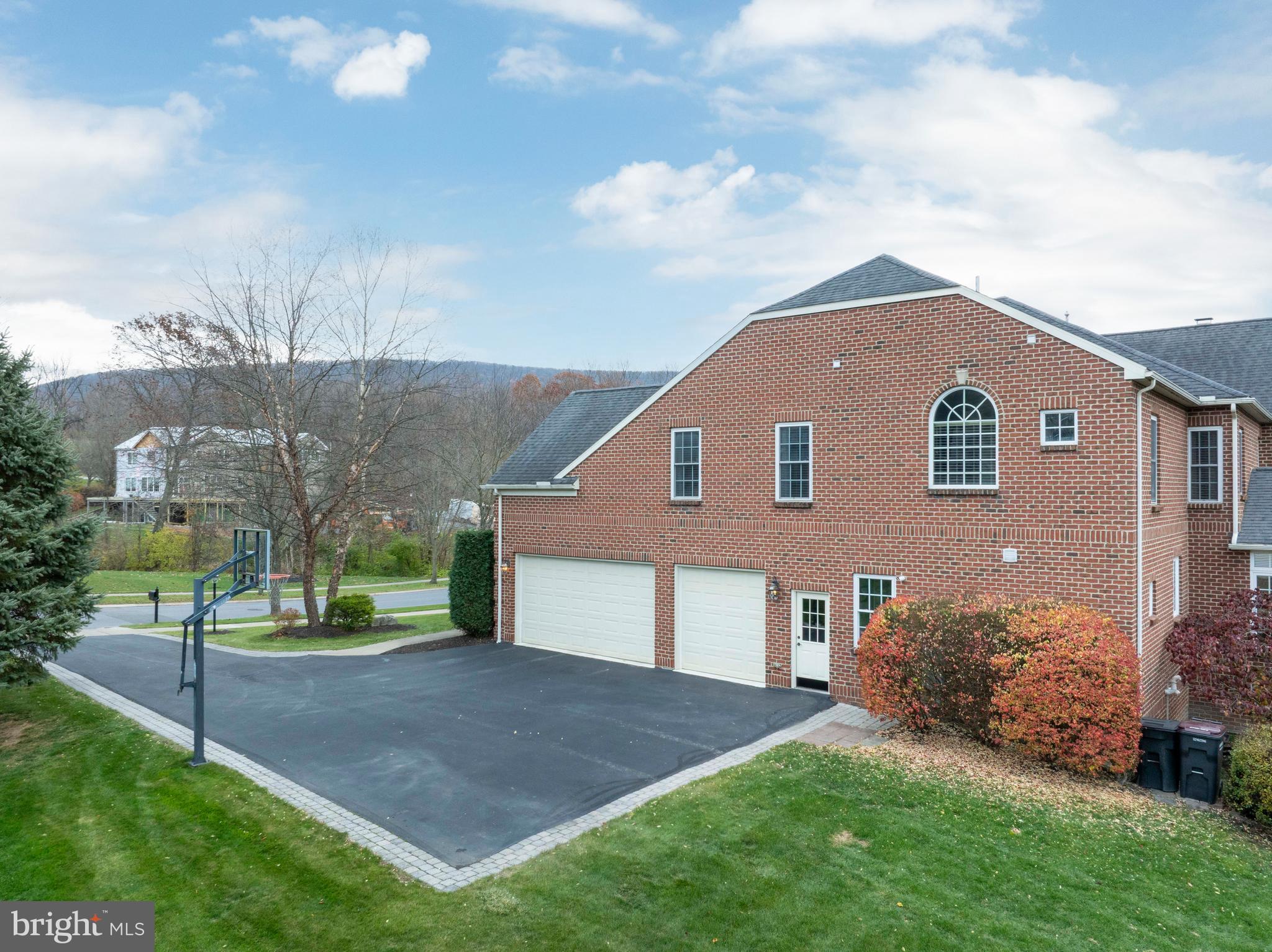 STEARNS CROSSING - Residential