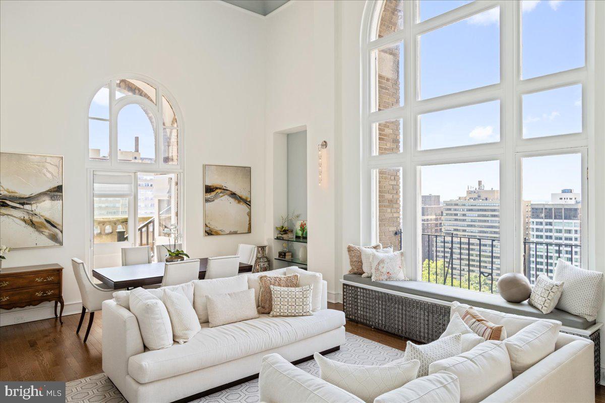 RITTENHOUSE SQUARE - Residential