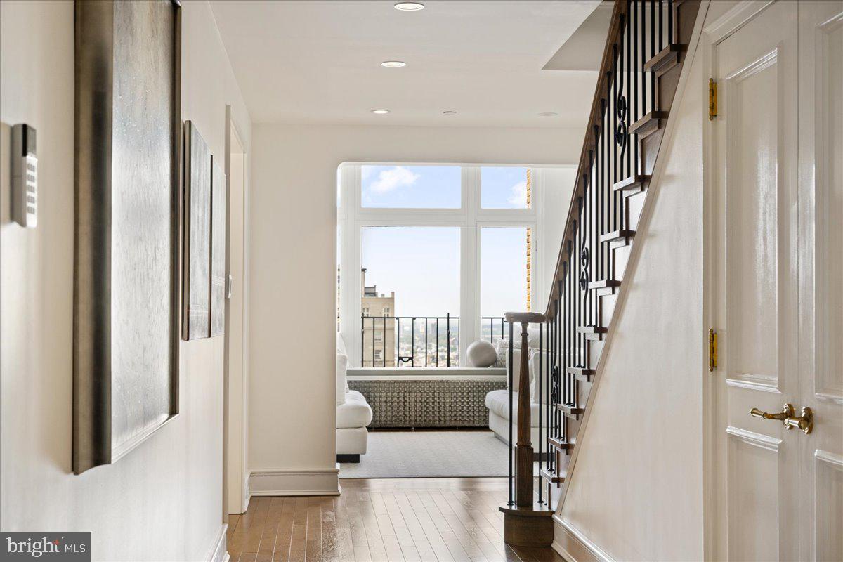 RITTENHOUSE SQUARE - Residential