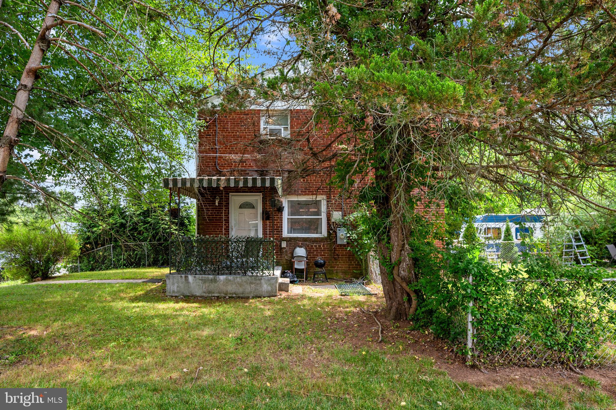 Perfect opportunity for a first-time homebuyer or investor! This move-in ready, all-brick semi-detached home features 2 bedrooms, 1 full bath, a jetted tub, and  washer/dryer. Enjoy affordable homeownership with NO condo or HOA fees. The fully fenced backyard offers plenty of space for entertaining, gardening, or relaxing outdoors. Conveniently located within walking distance to the Capitol Heights Metro and just minutes from the DC line, providing easy access to Washington, DC, major commuter routes, shopping, and dining. Priced to sell and offered strictly as-is.