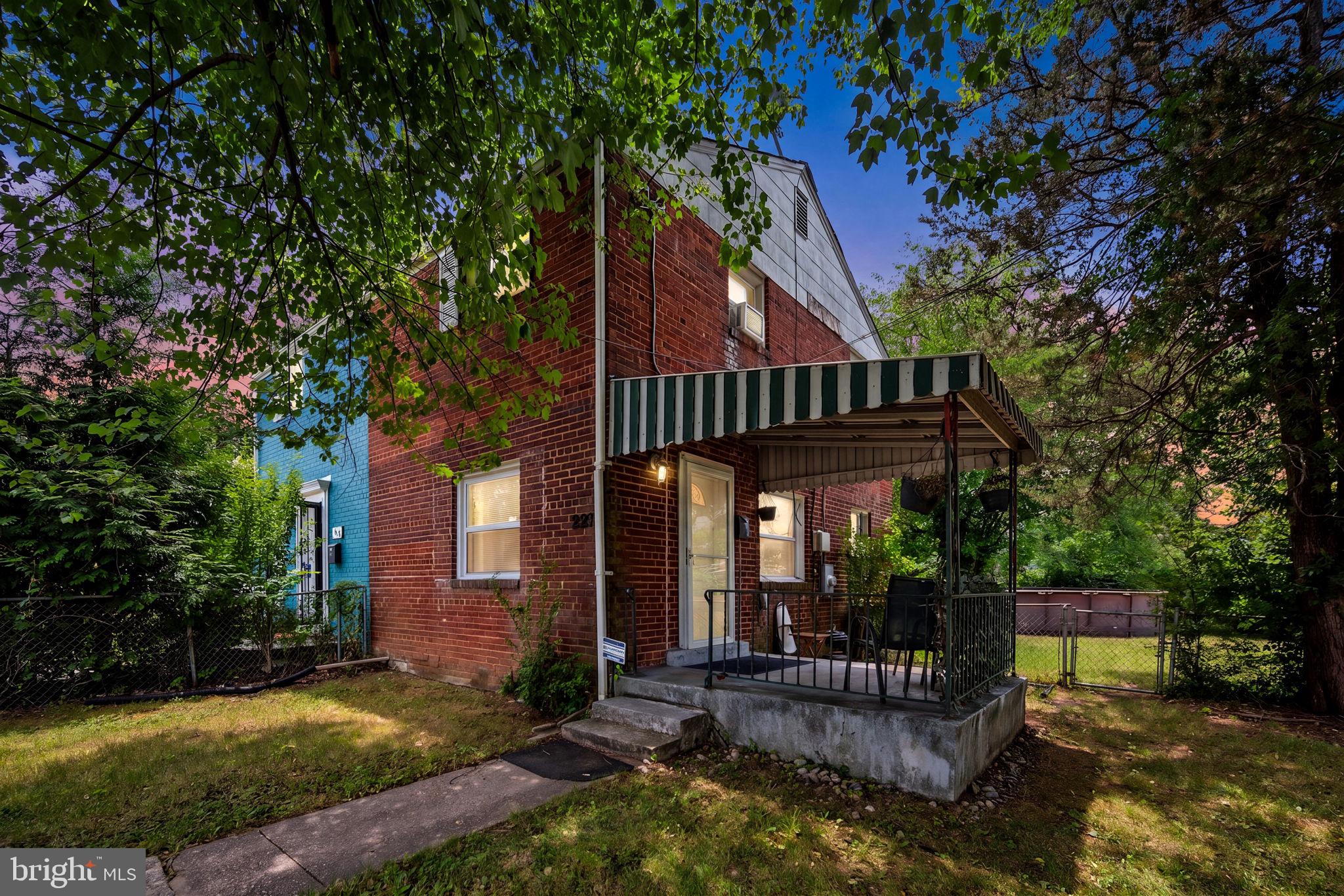 GREGORY FARMS - Residential