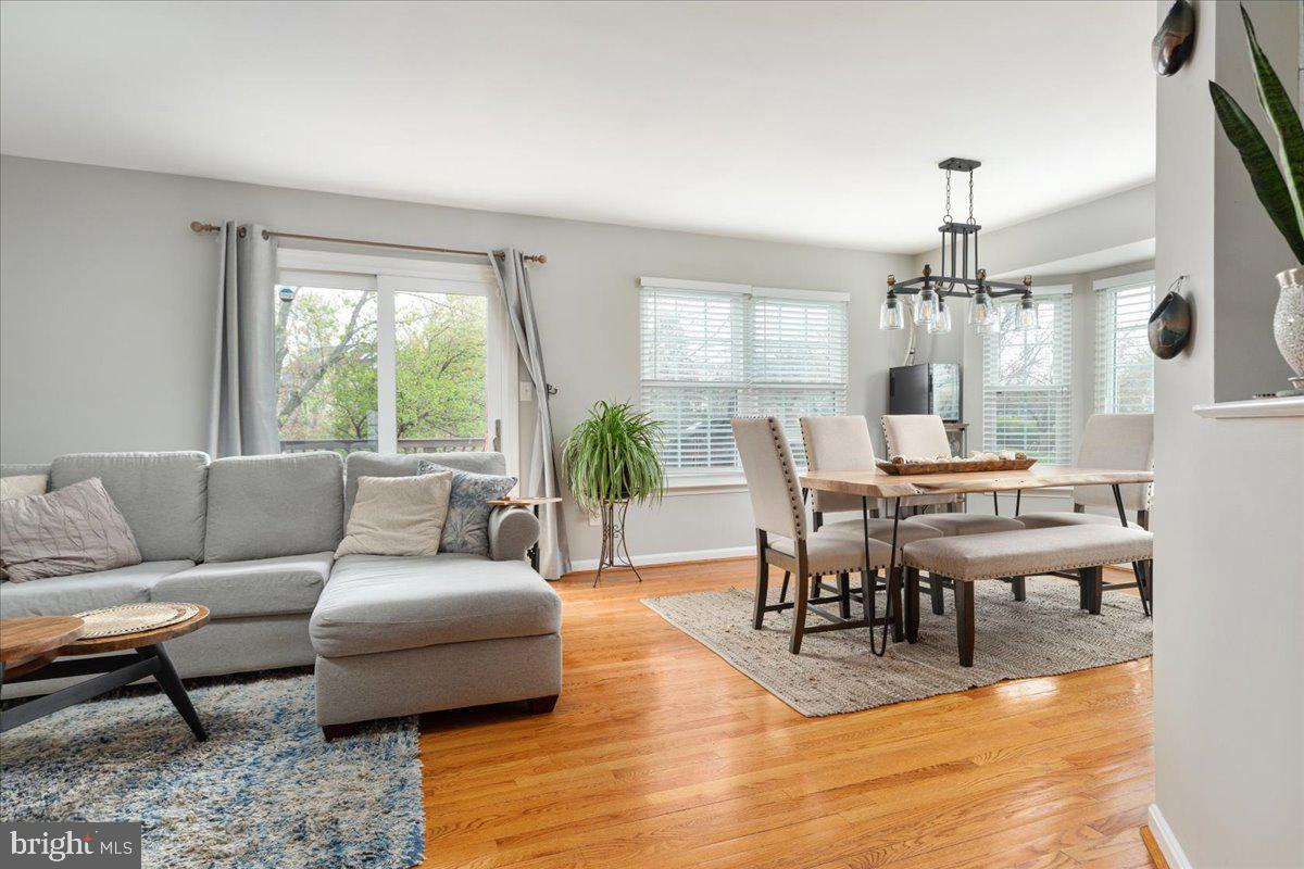 ASHBURN FARM - Residential