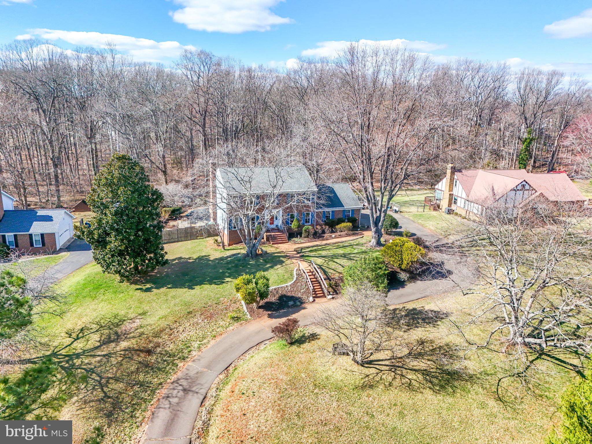 MOSBY WOODS - Residential
