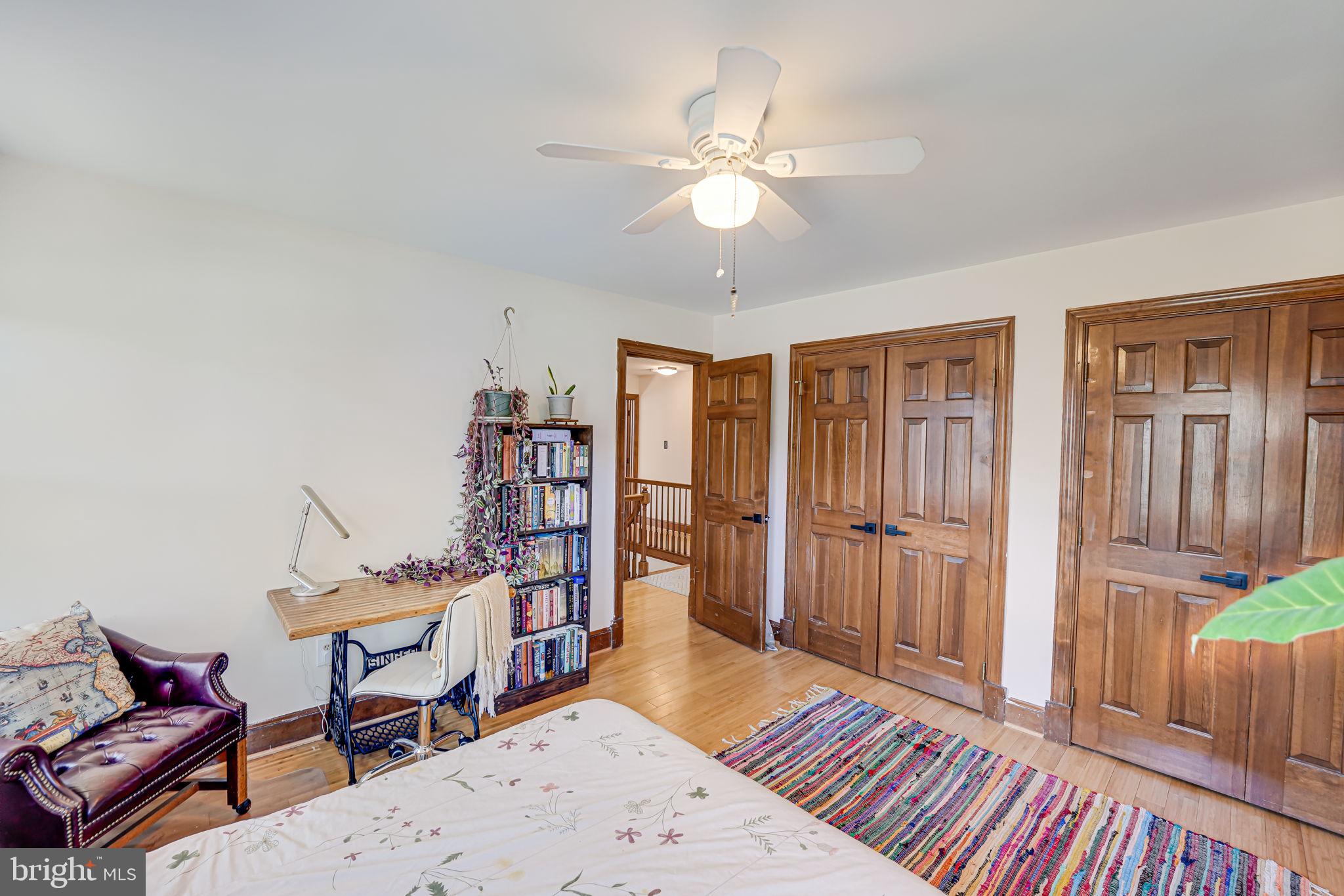 MOSBY WOODS - Residential