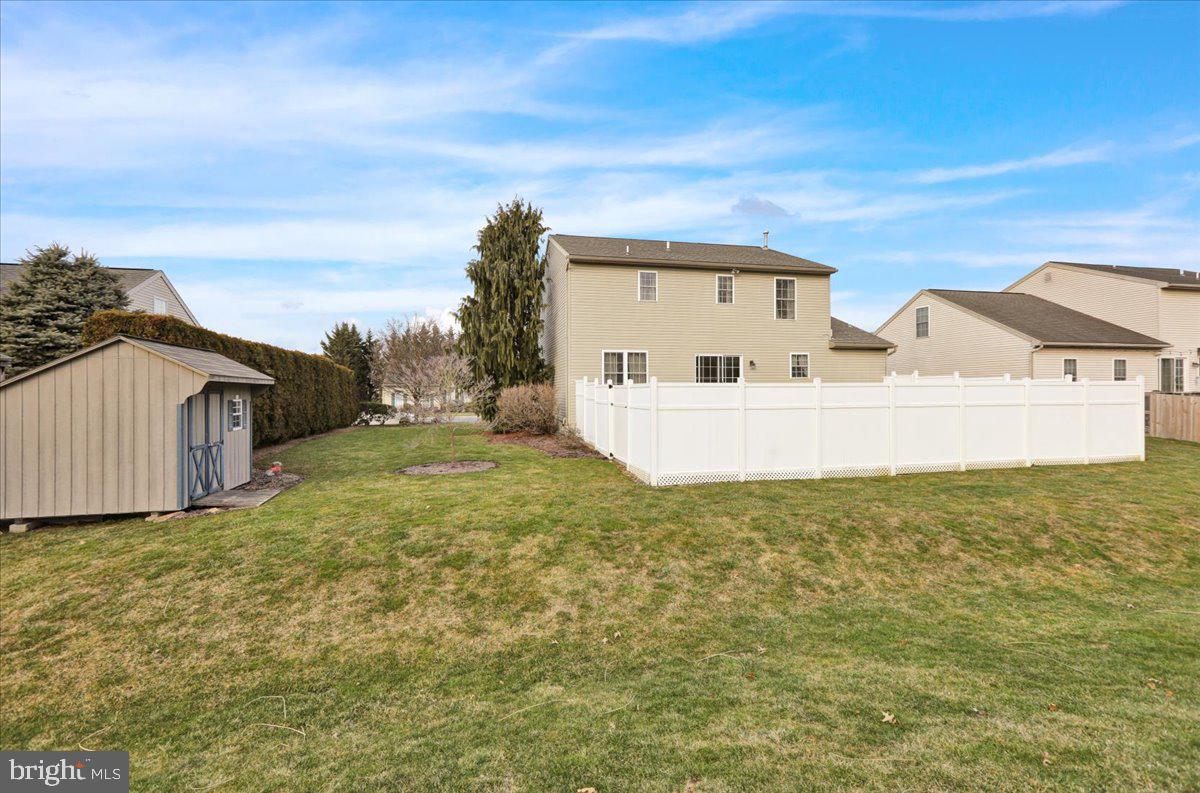 OAK VIEW ESTATES - Residential