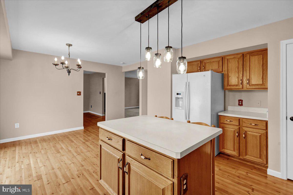 OAK VIEW ESTATES - Residential