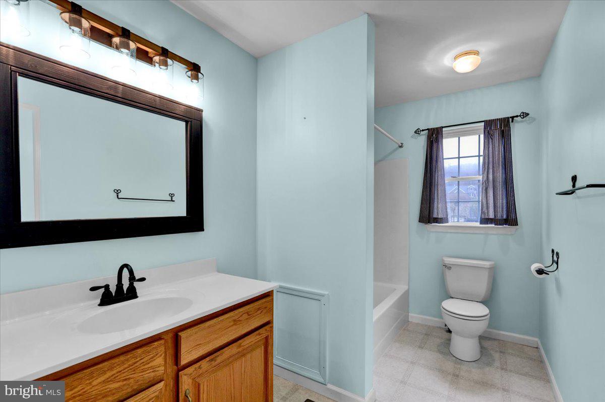 OAK VIEW ESTATES - Residential