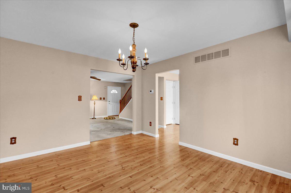 OAK VIEW ESTATES - Residential