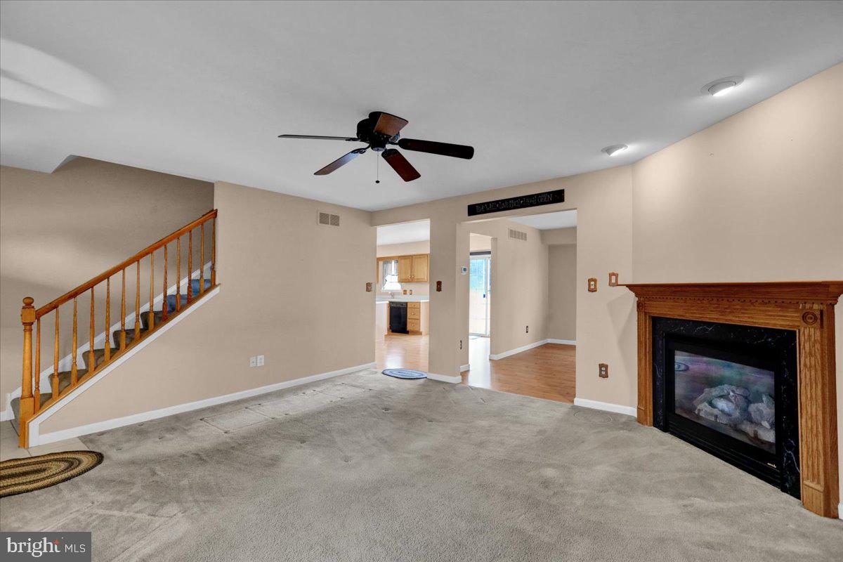 OAK VIEW ESTATES - Residential