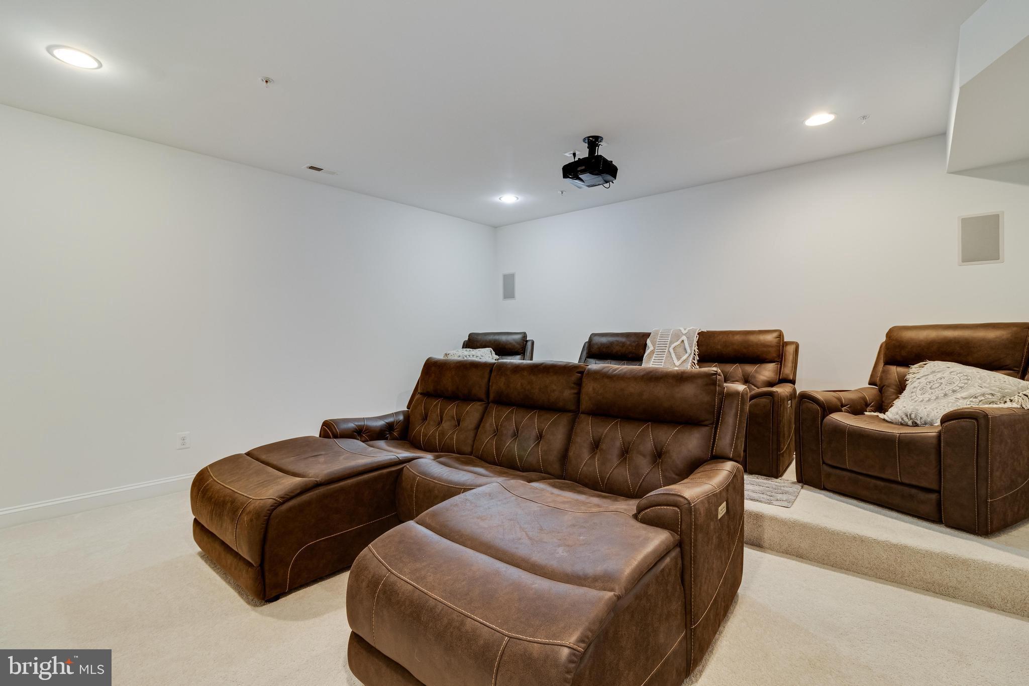 GRANDVIEW HAVEN - Residential