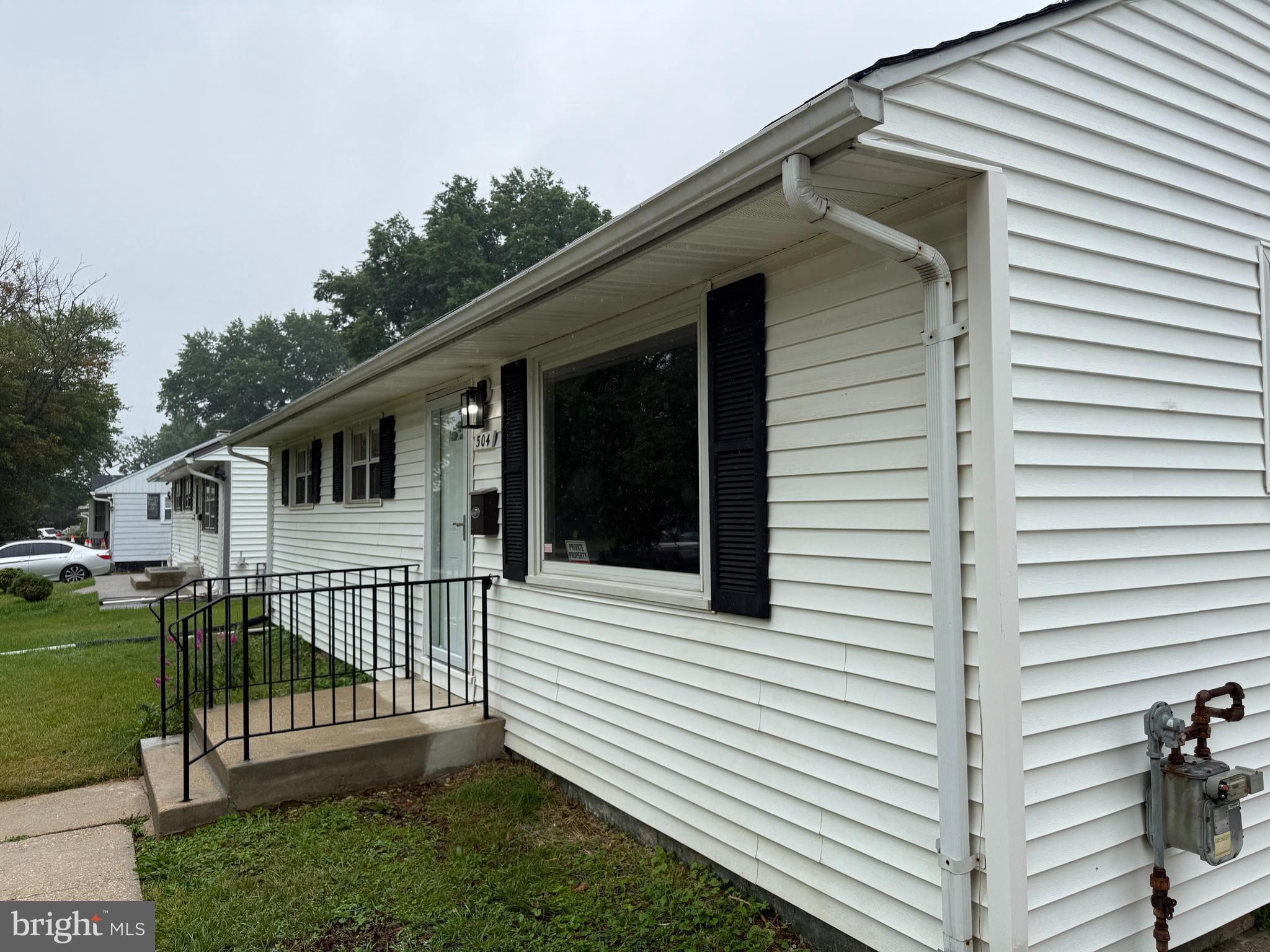 LAUREL - Residential
