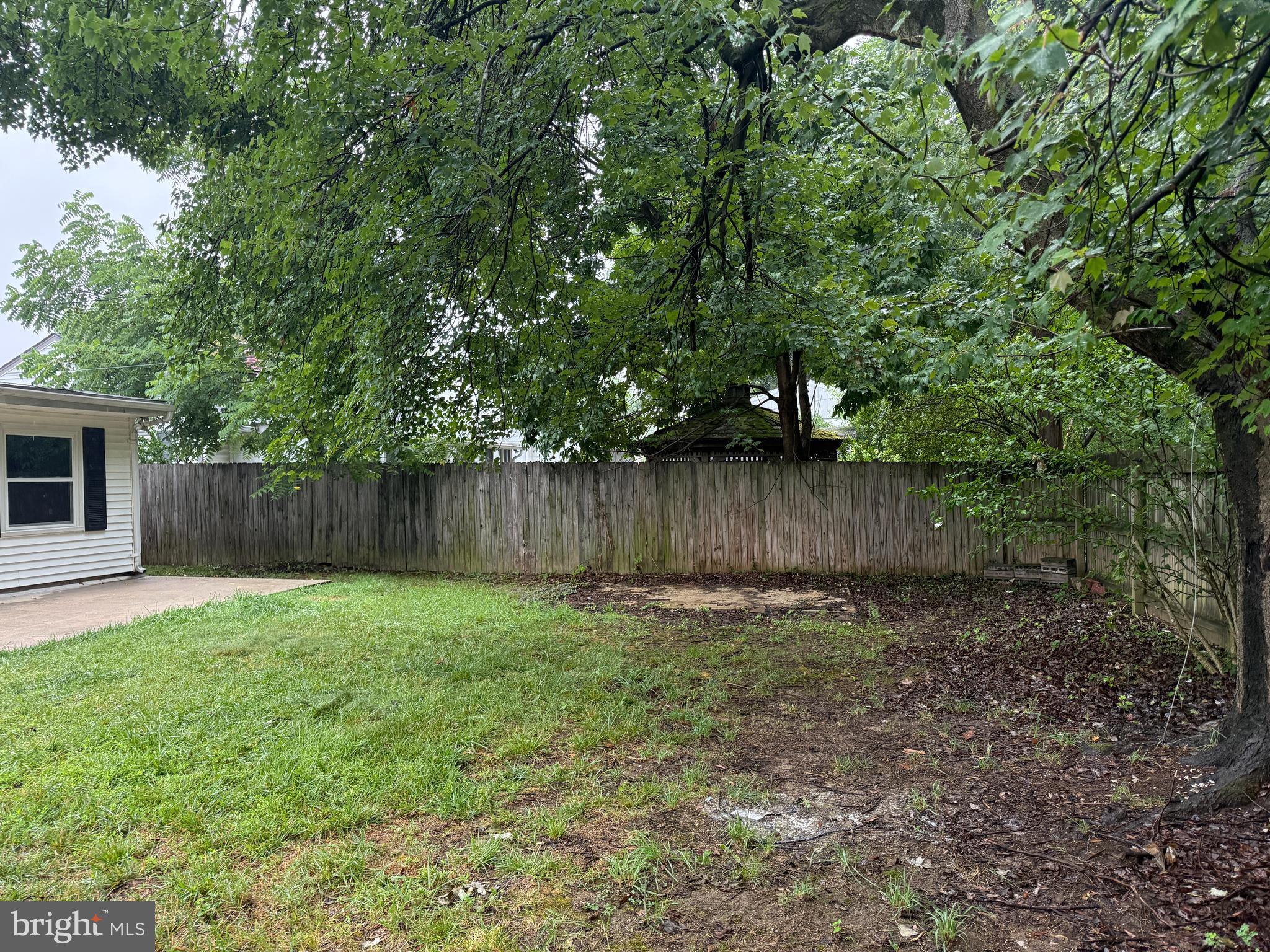 LAUREL - Residential