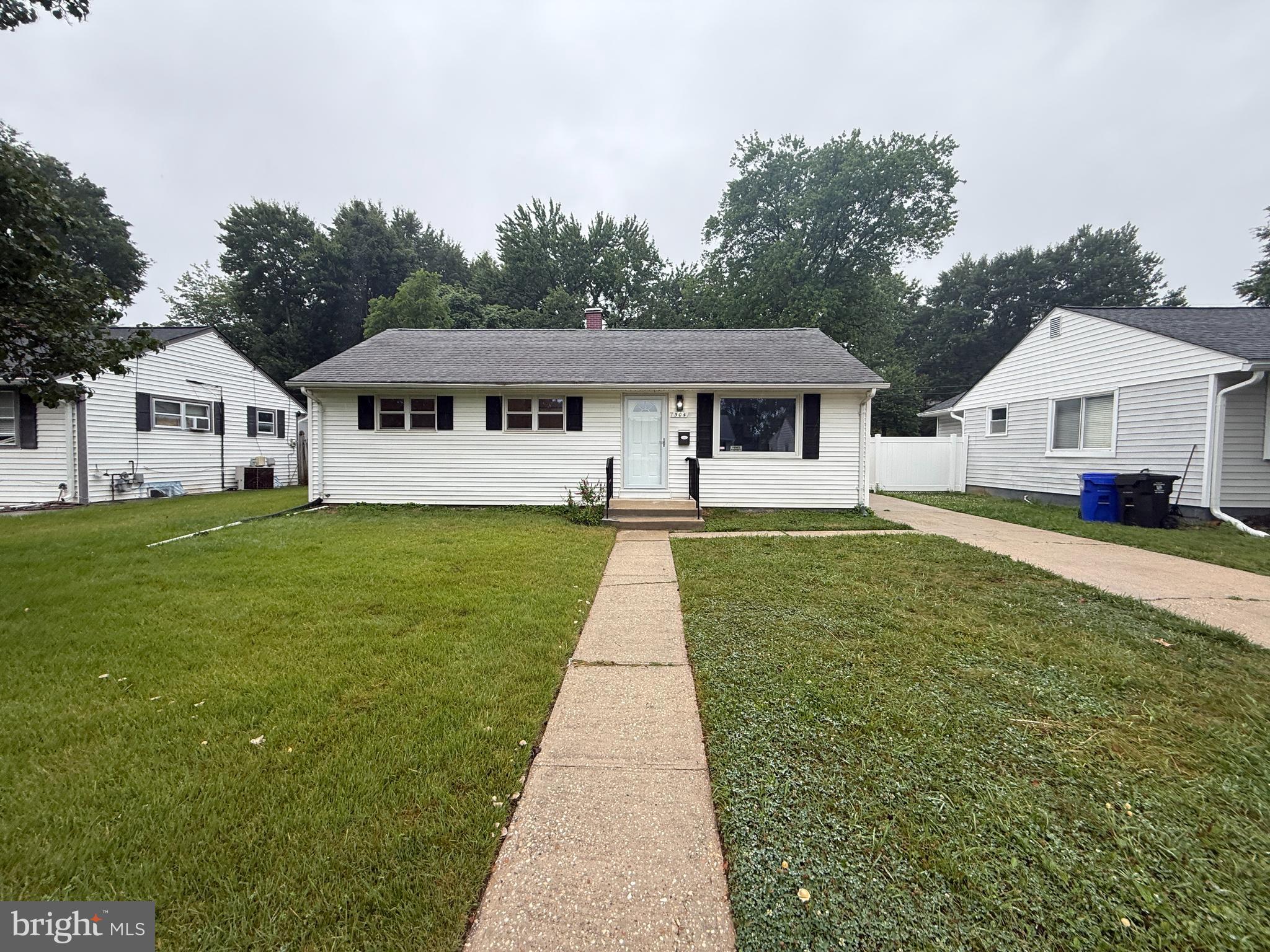 LAUREL - Residential